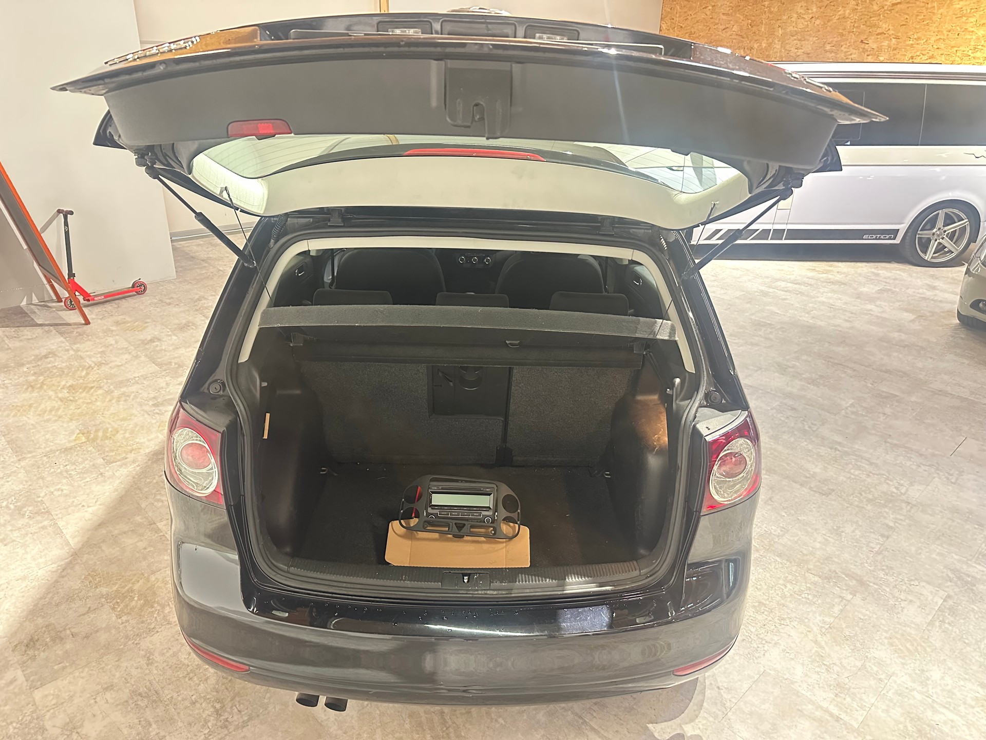 VW Golf Plus 1.4 TSI Comfortline DSG/Klima/RFK/8 x Räder/Ab MFK und frischem Service-image-5