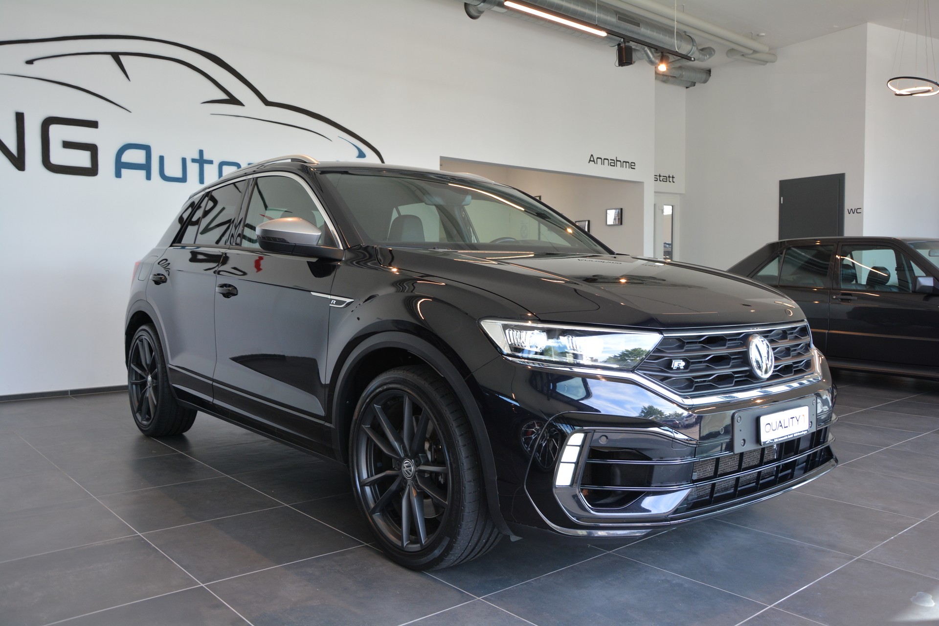 VW T-Roc 2.0 TSI R DSG 4Motion-image-7