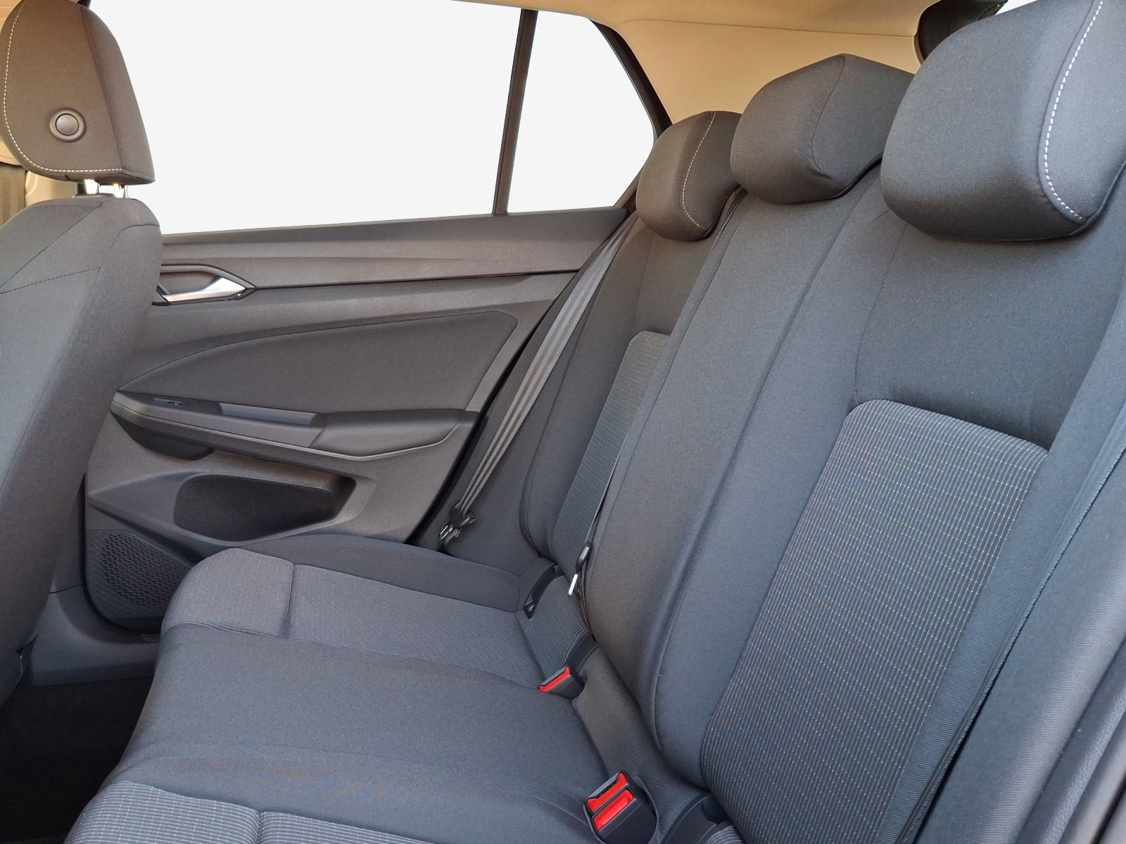 VW Golf 1.5 e TSI mHEV Value DSG-image-11
