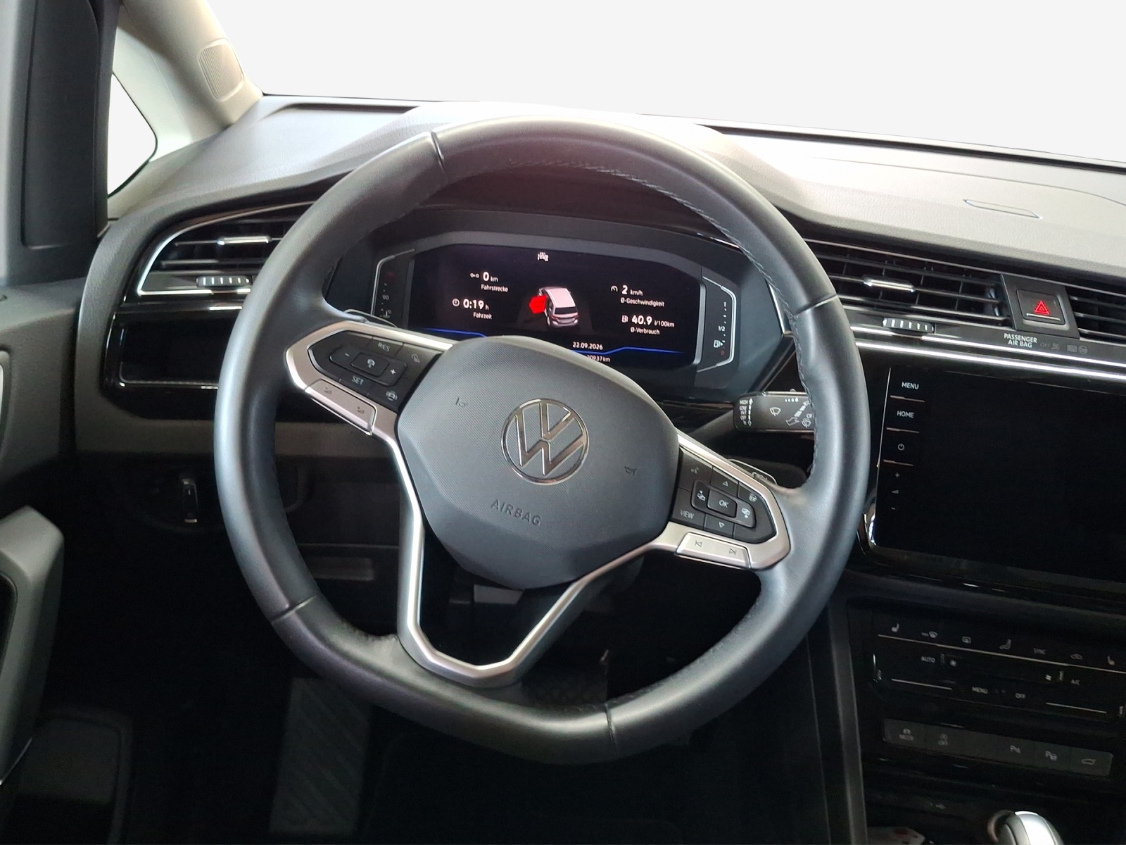 VW Touran 1.5 TSI EVO Highline DSG-image-9