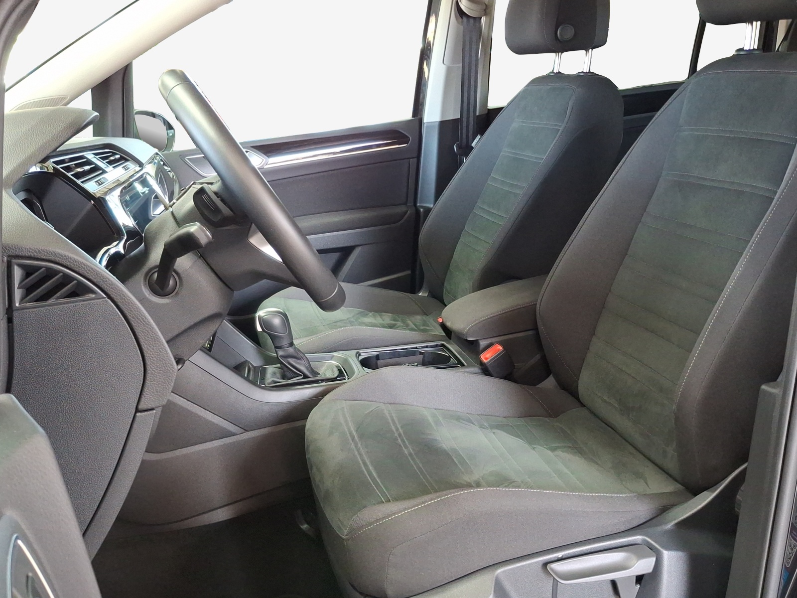 VW Touran 1.5 TSI EVO Highline DSG-image-7