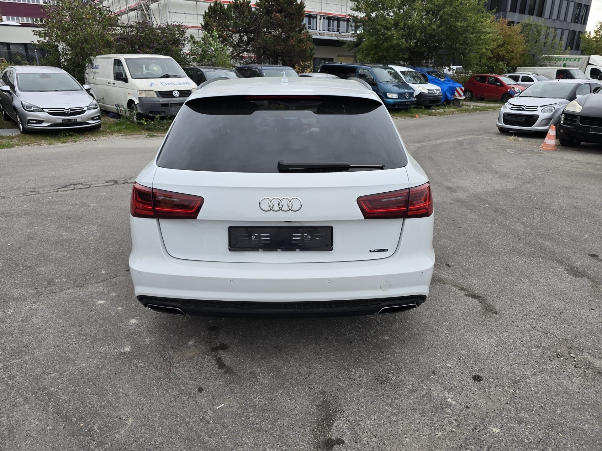 AUDI A6 Avant 2.0 TFSI S-Line quattro S-tronic-image-3