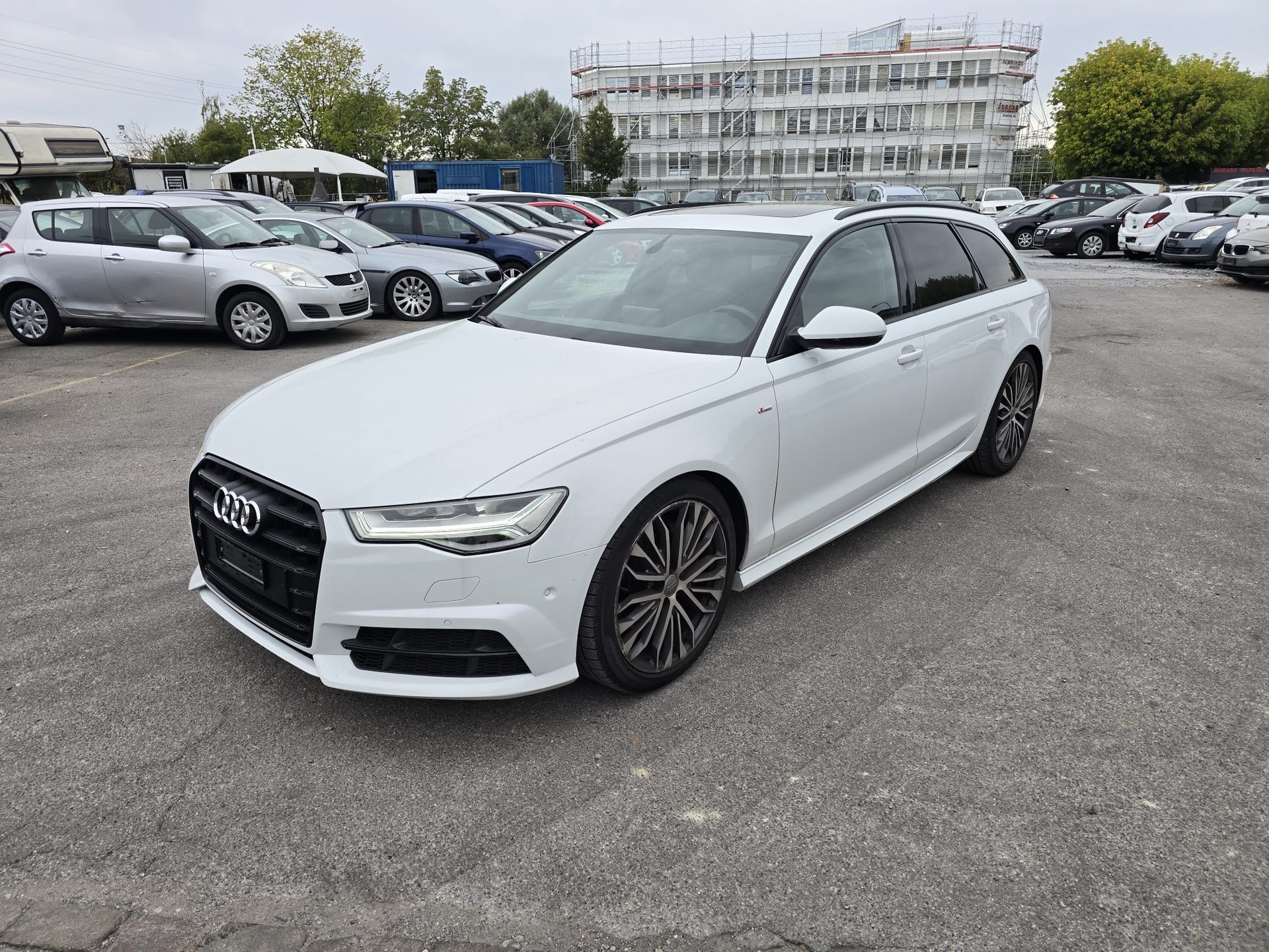 AUDI A6 Avant 2.0 TFSI S-Line quattro S-tronic-image-2