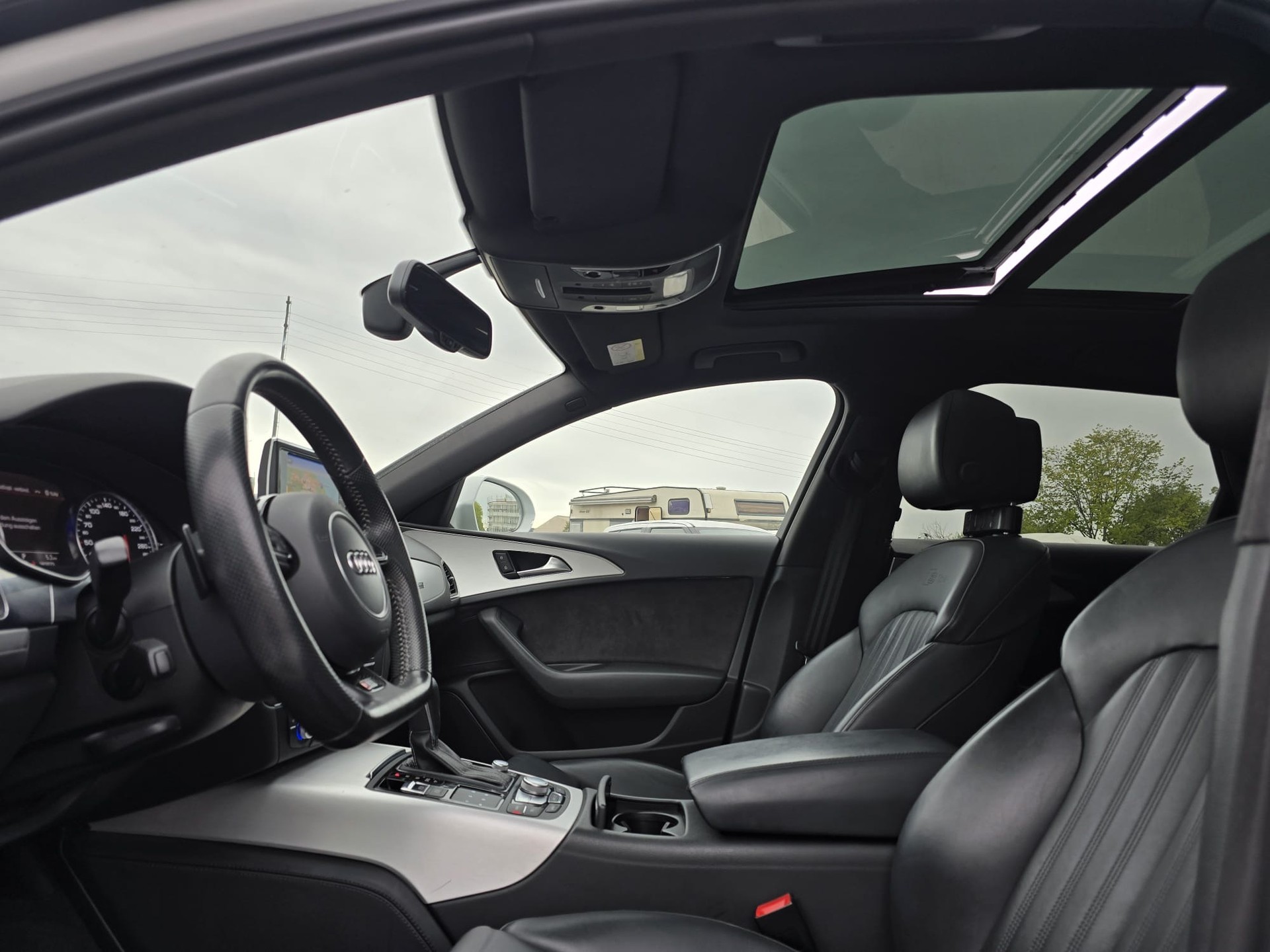 AUDI A6 Avant 2.0 TFSI S-Line quattro S-tronic-image-8