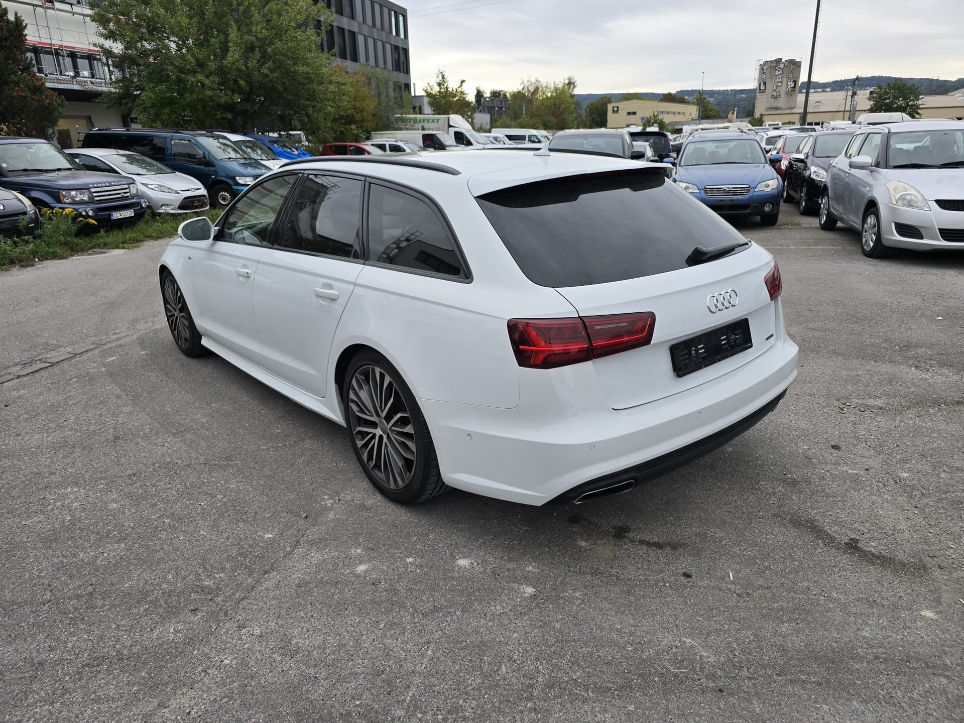 AUDI A6 Avant 2.0 TFSI S-Line quattro S-tronic-image-4