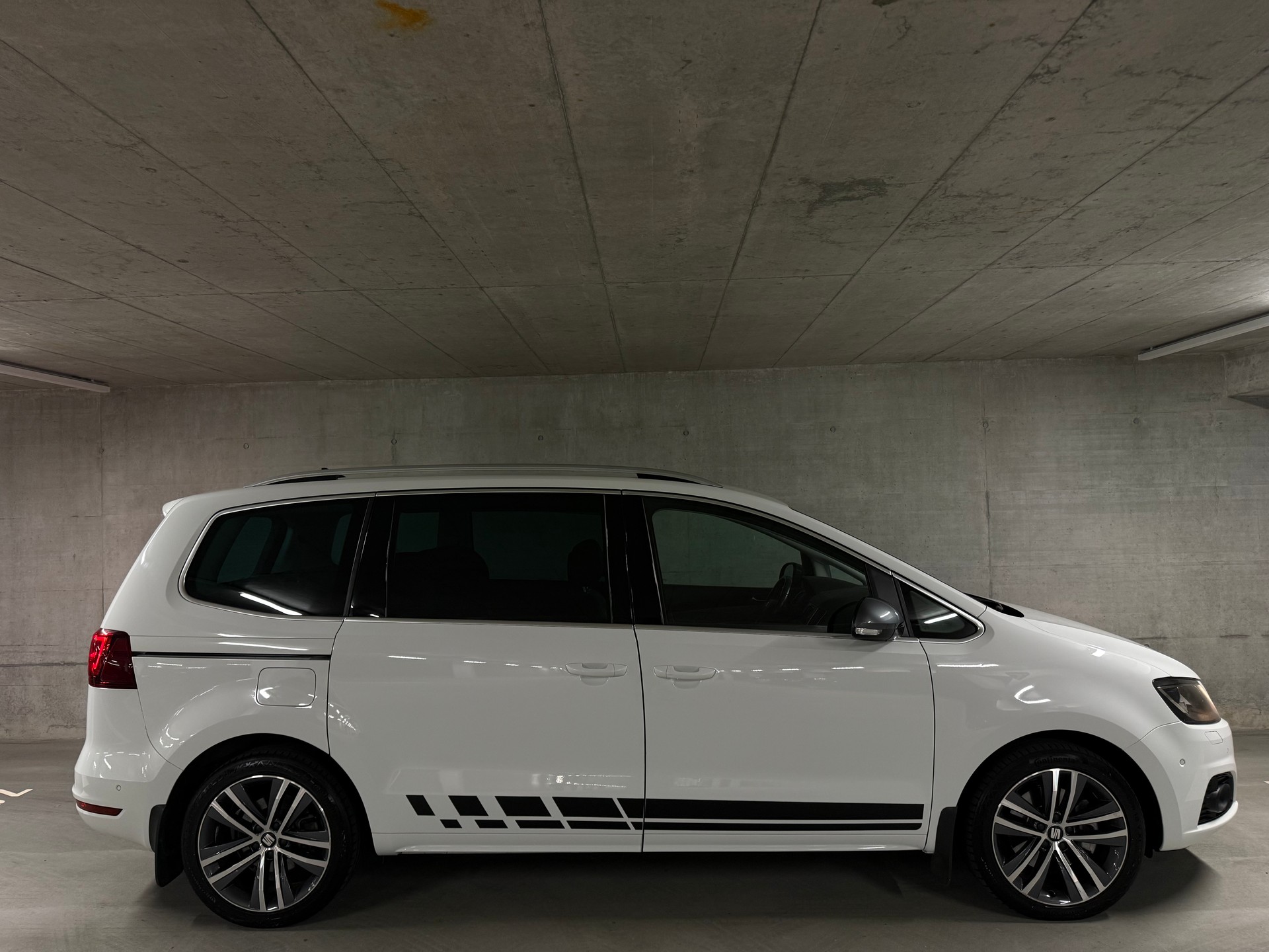 SEAT Alhambra 2.0 TDI 184 FR Li. 4x4 DSG S/S-image-3