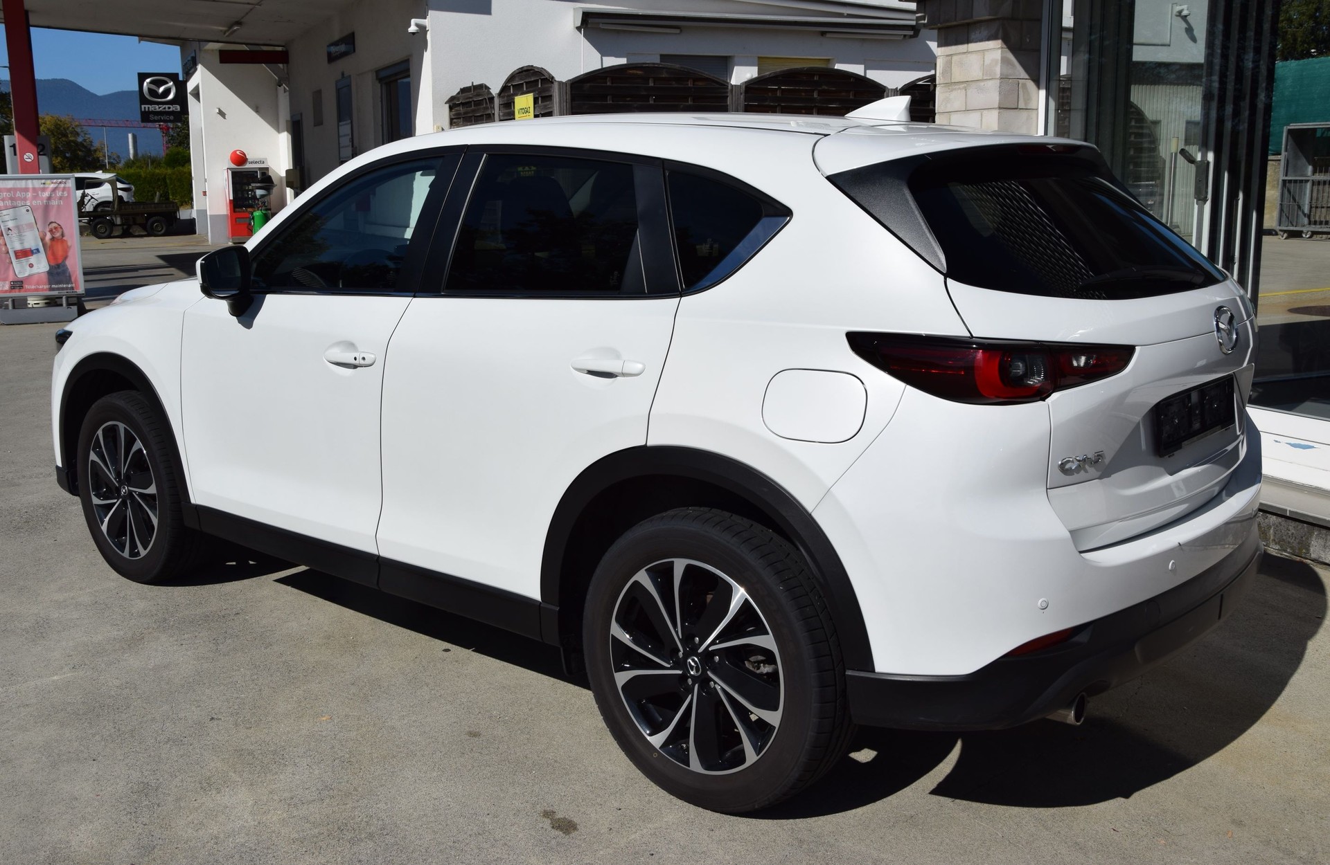 MAZDA CX-5 e-Skyactiv-G 165 Advantage FWD Automat-image-5