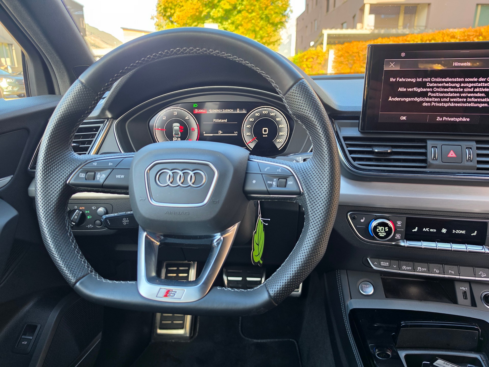 AUDI Q5 40 TDI S-line quattro S-tronic-image-14