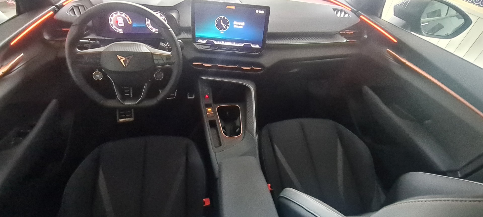 CUPRA Terramar 1.5 eTSI DSG-image-7