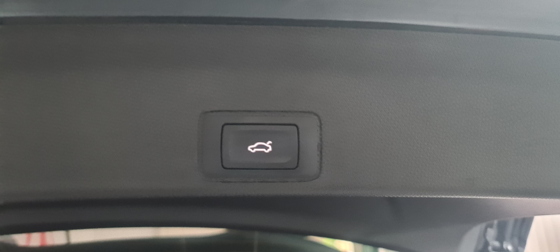 CUPRA Terramar 1.5 eTSI DSG-image-12