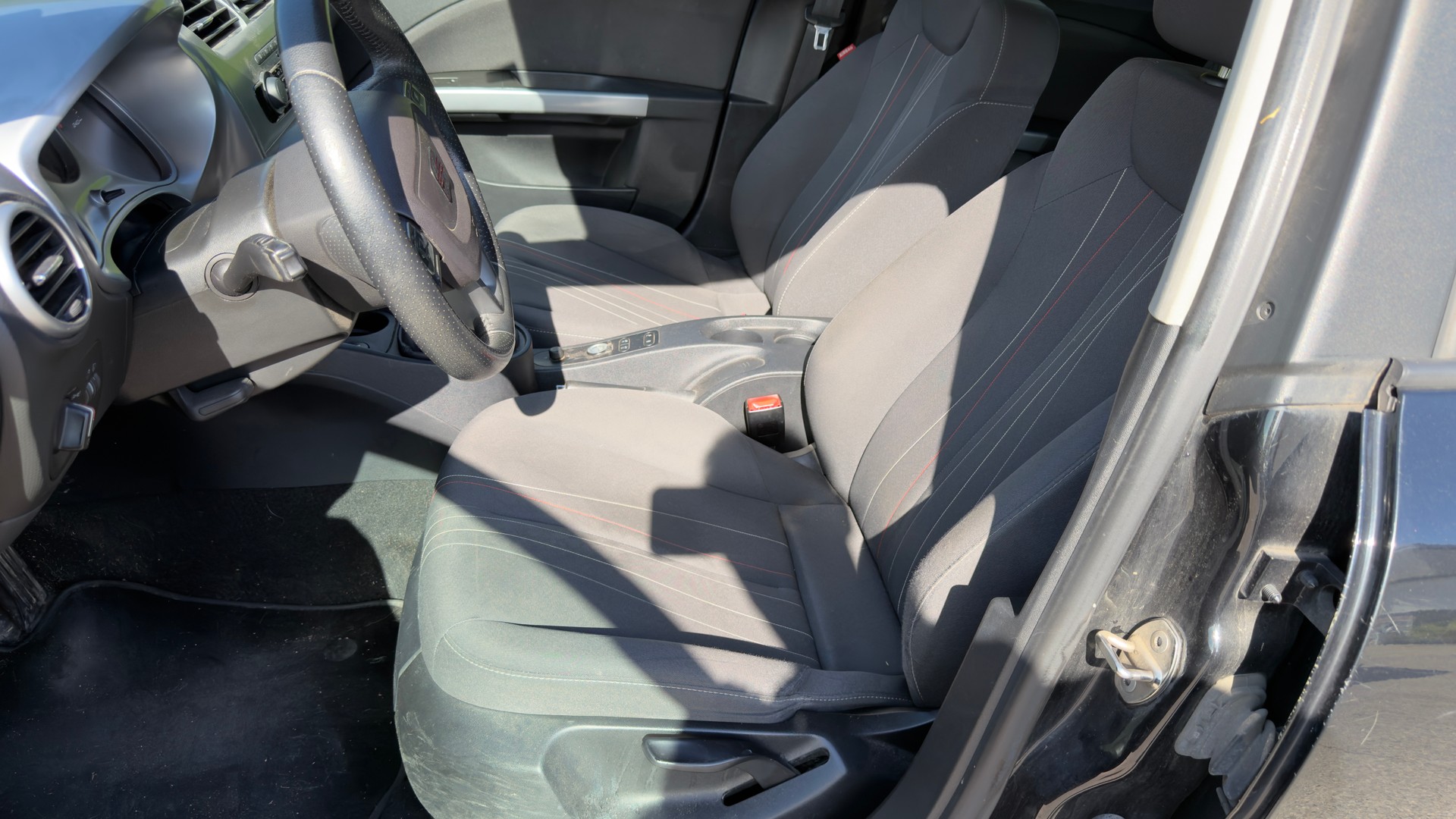SEAT Leon 1.4 TSI COPA Style-image-10