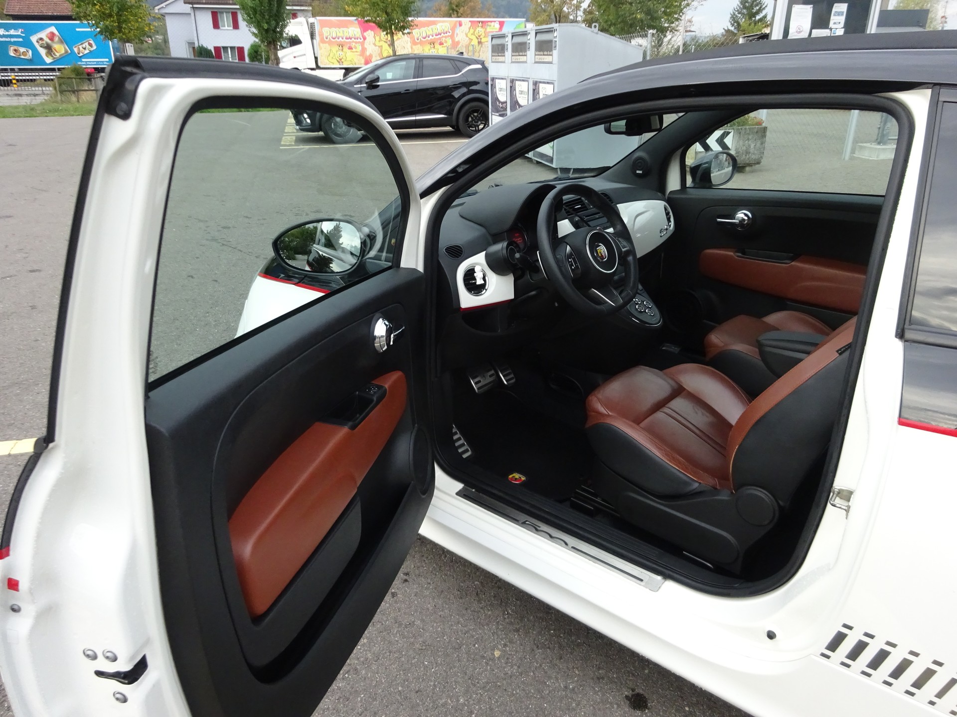 FIAT 500C 1.4 16V Turbo Abarth Dualogic-image-6