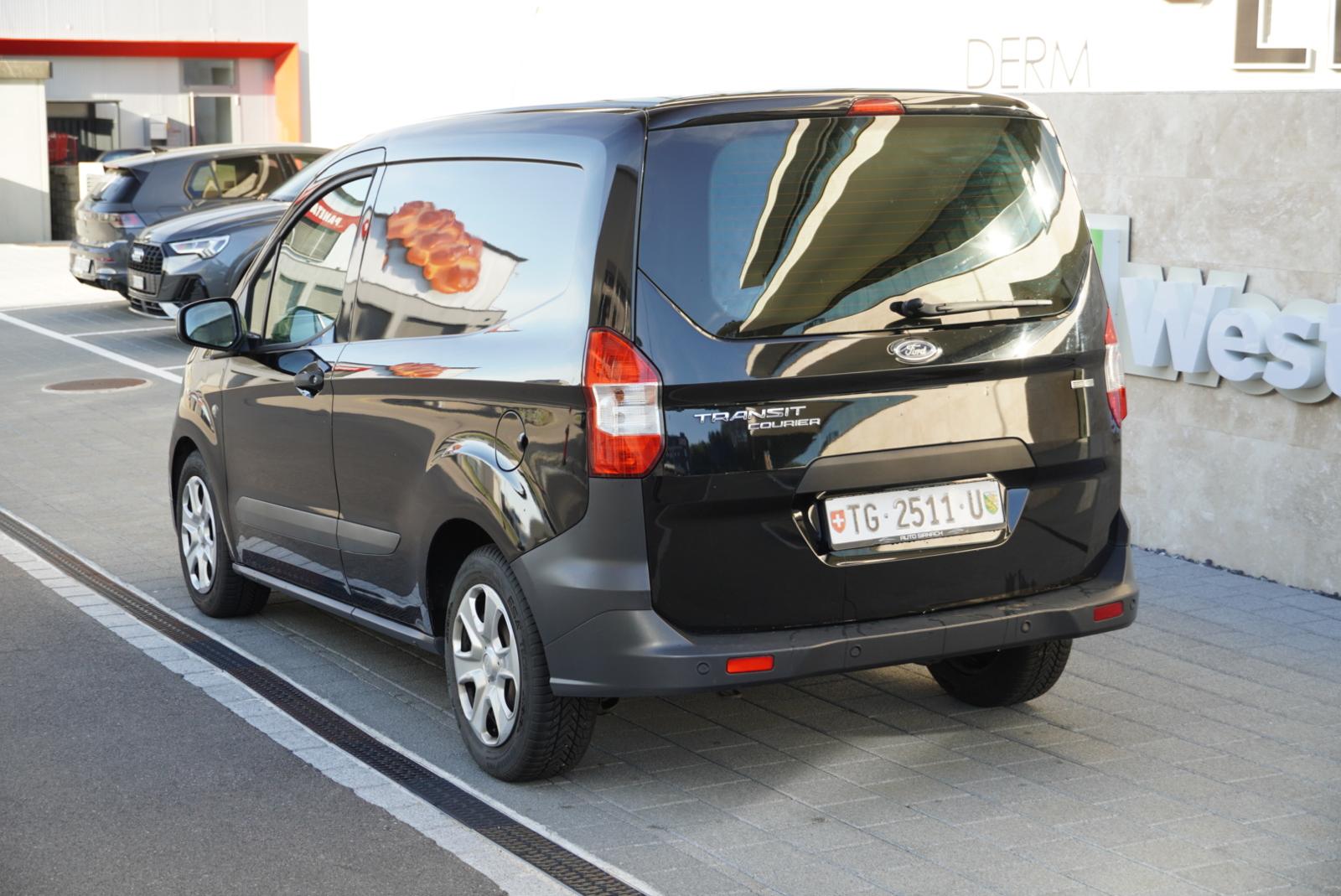 FORD Transit Courier Van 1.0 EcoBoost Ambiente-image-8