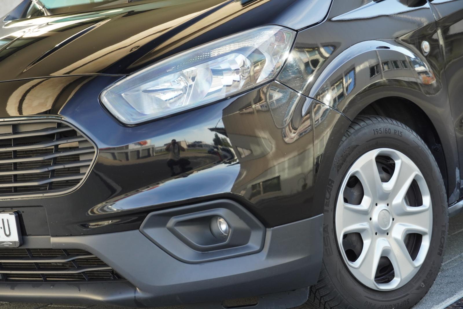 FORD Transit Courier Van 1.0 EcoBoost Ambiente-image-2