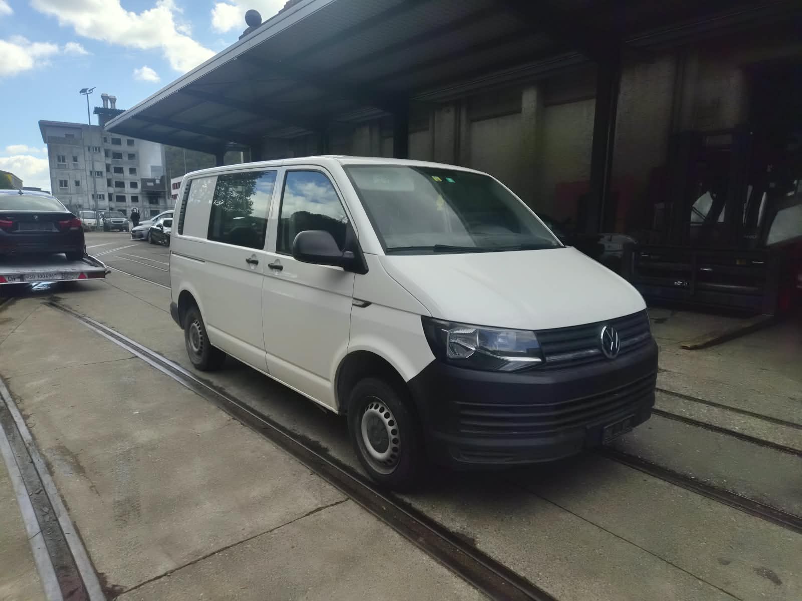 VW T6 2.0 TDI Euro 6-image-1