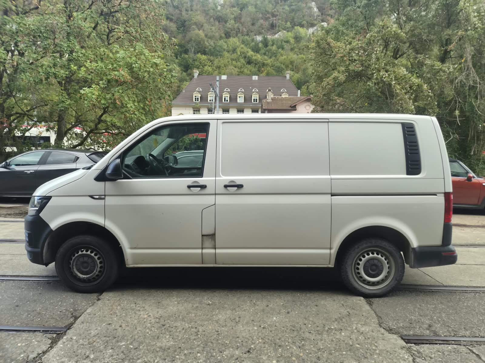 VW T6 2.0 TDI Euro 6-image-2