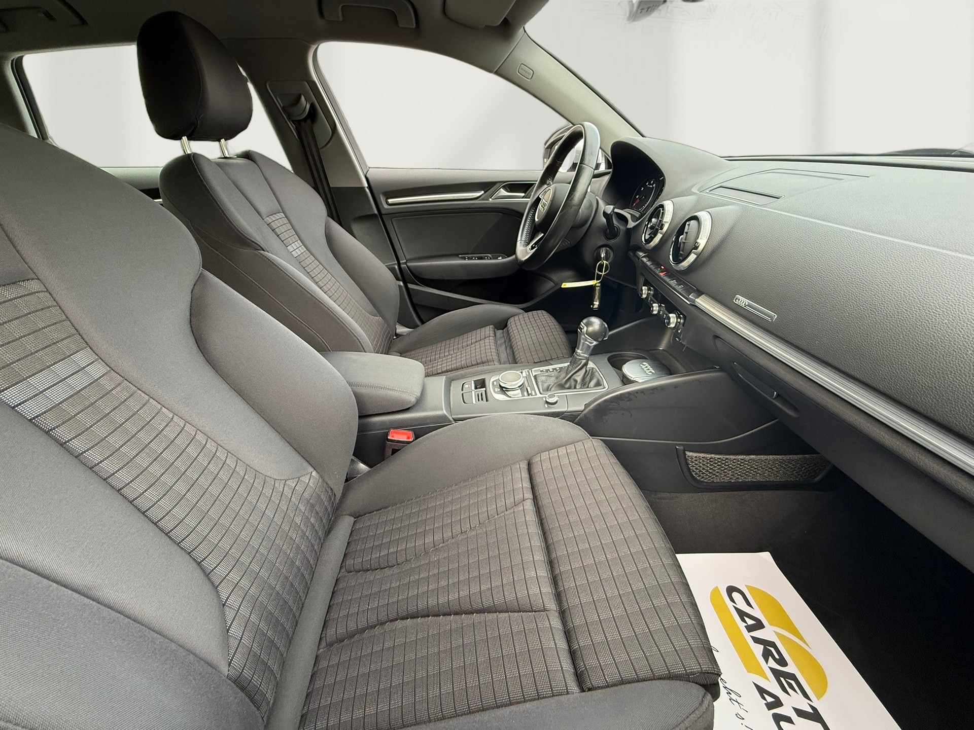 AUDI A3 Sportback 35 TFSI Sport S-tronic-image-16