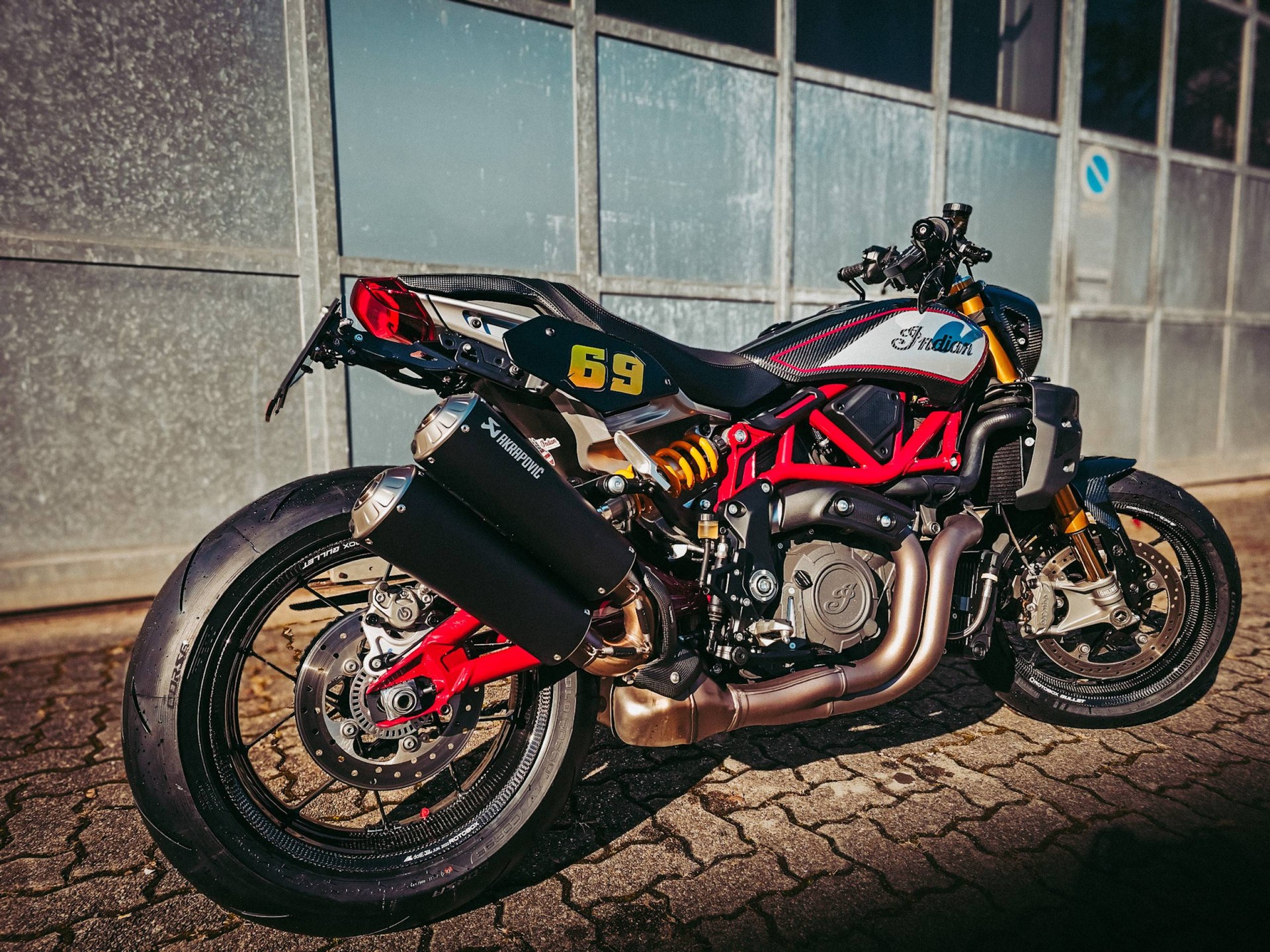 INDIAN FTR 1200 Z R Carbon-image-4