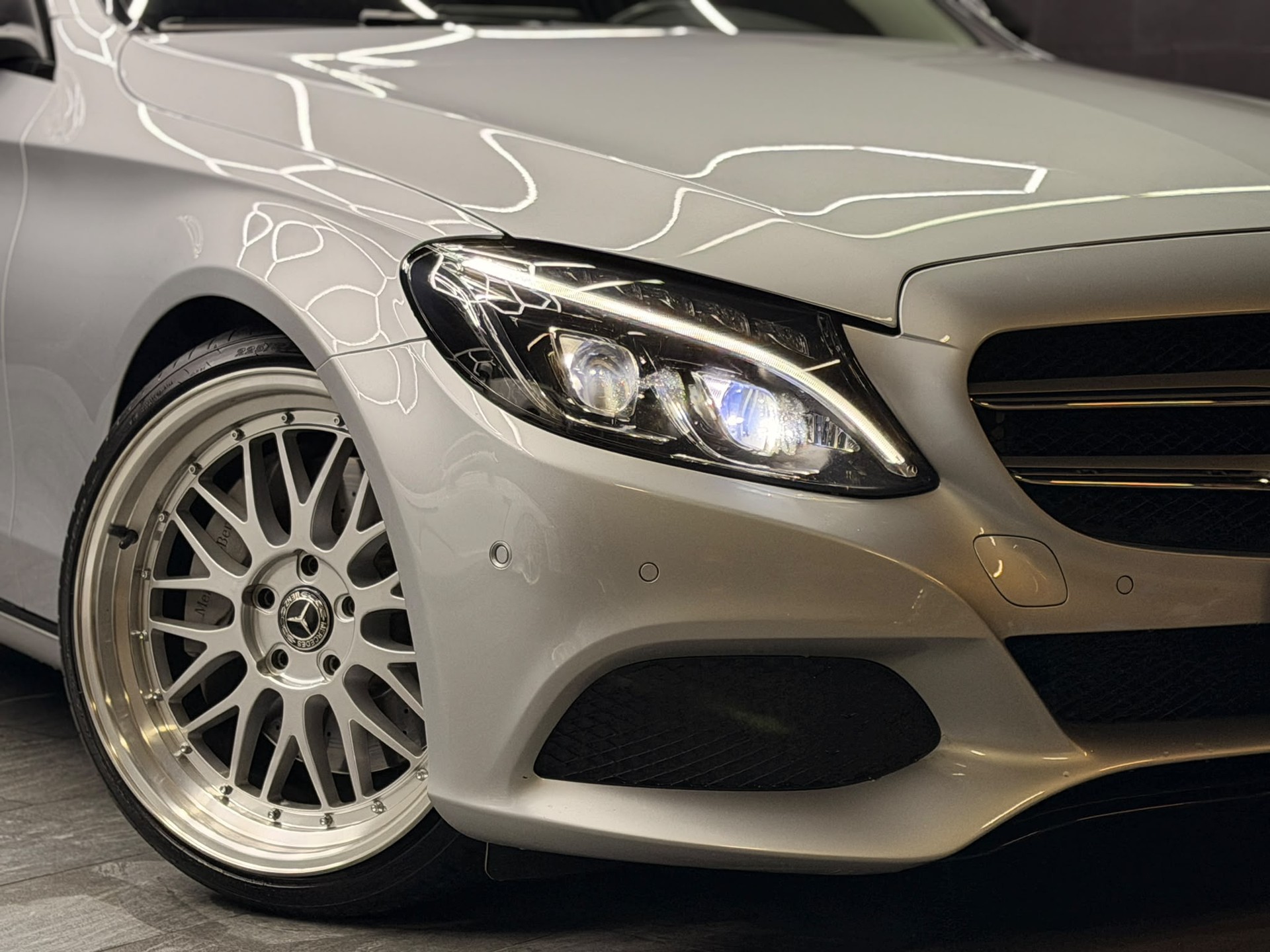 MERCEDES-BENZ C 350 e AMG Line 7G-Tronic-image-1