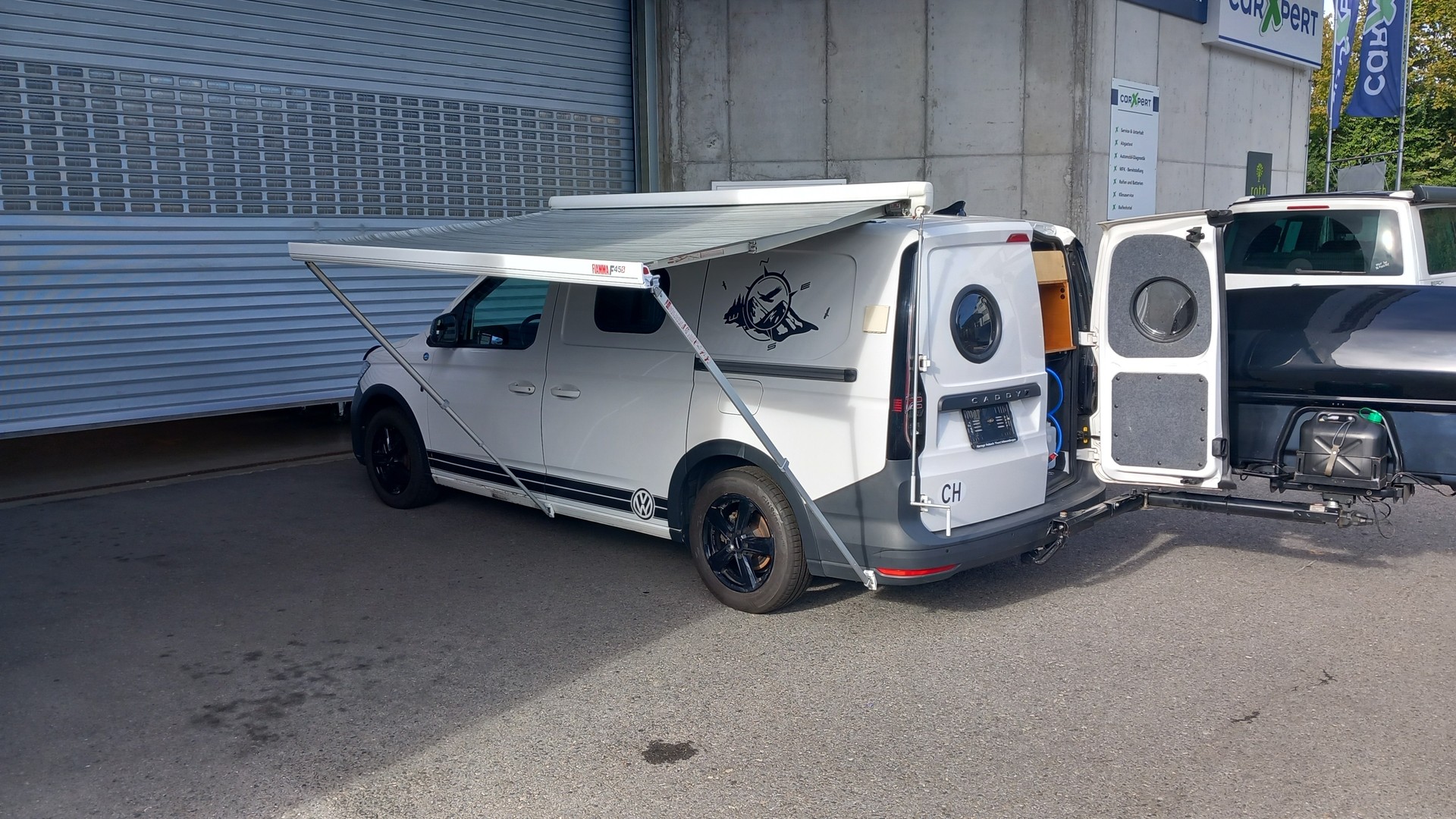 VW CADDY Maxi-image-2