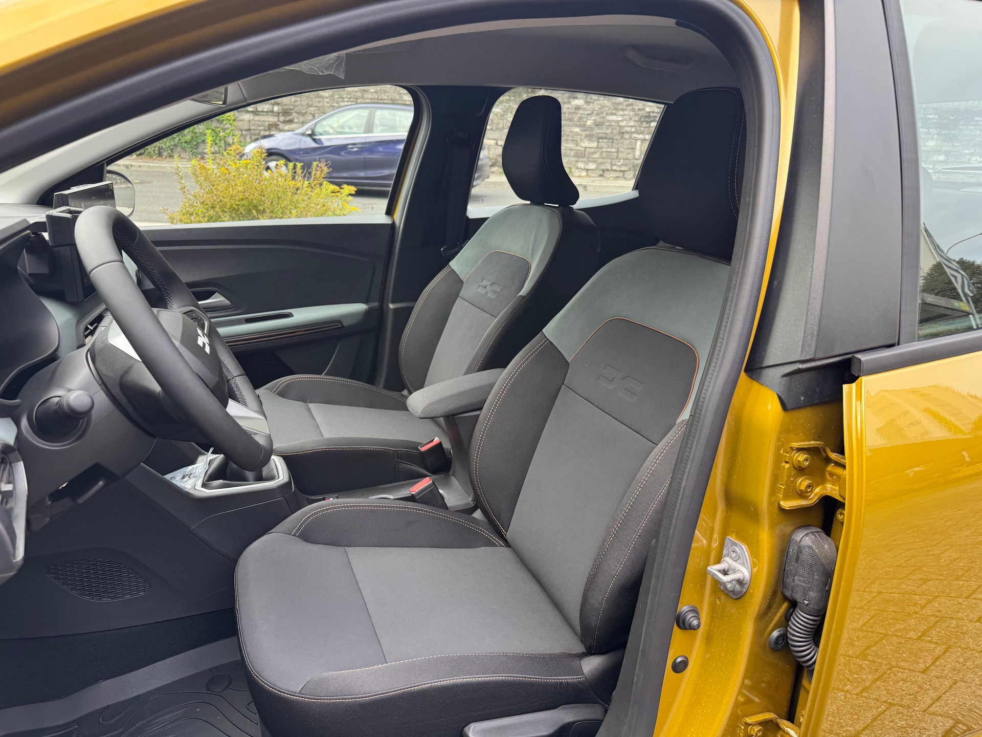 DACIA Sandero Stepway TCe 110 Extreme-image-8