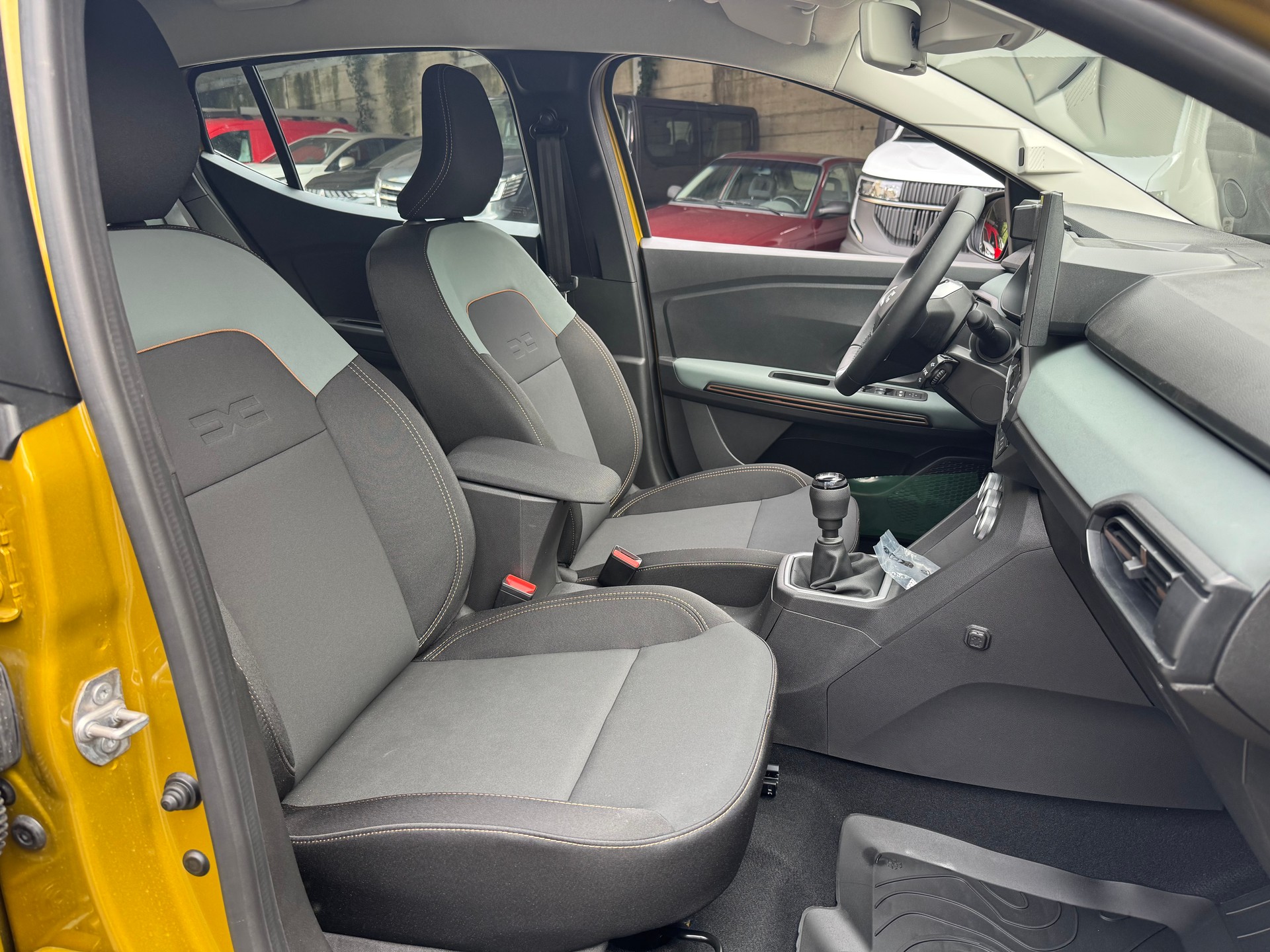 DACIA Sandero Stepway TCe 110 Extreme-image-11