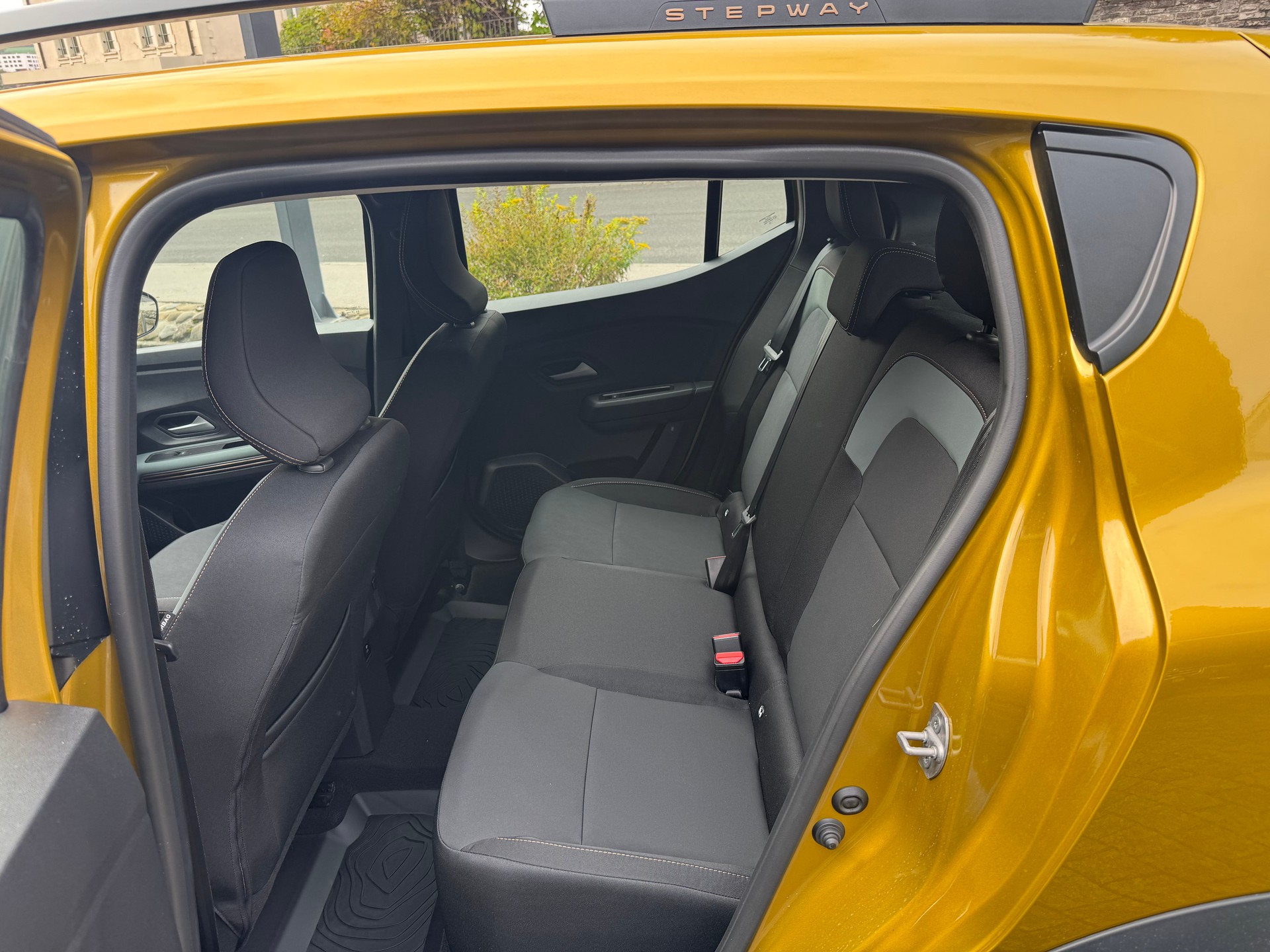 DACIA Sandero Stepway TCe 110 Extreme-image-14