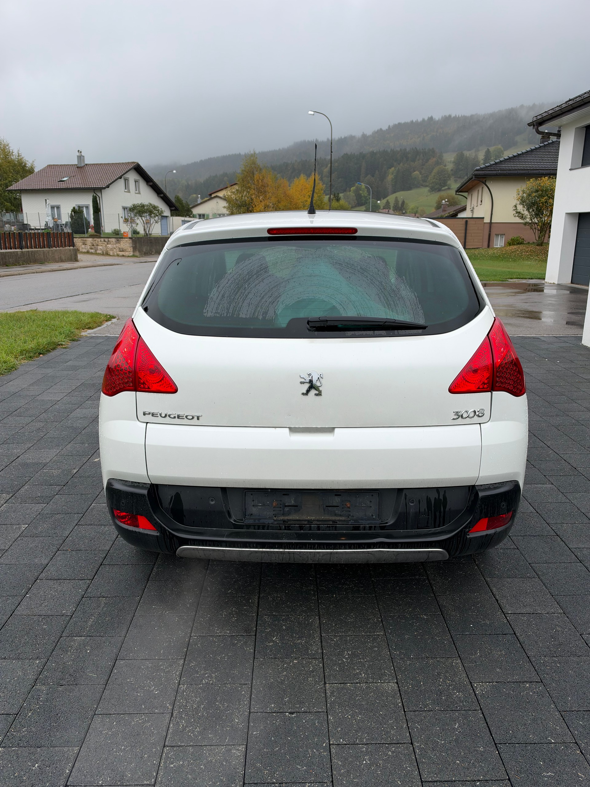 PEUGEOT 3008 1.6 16V T Sport Pack Tiptronic-image-5