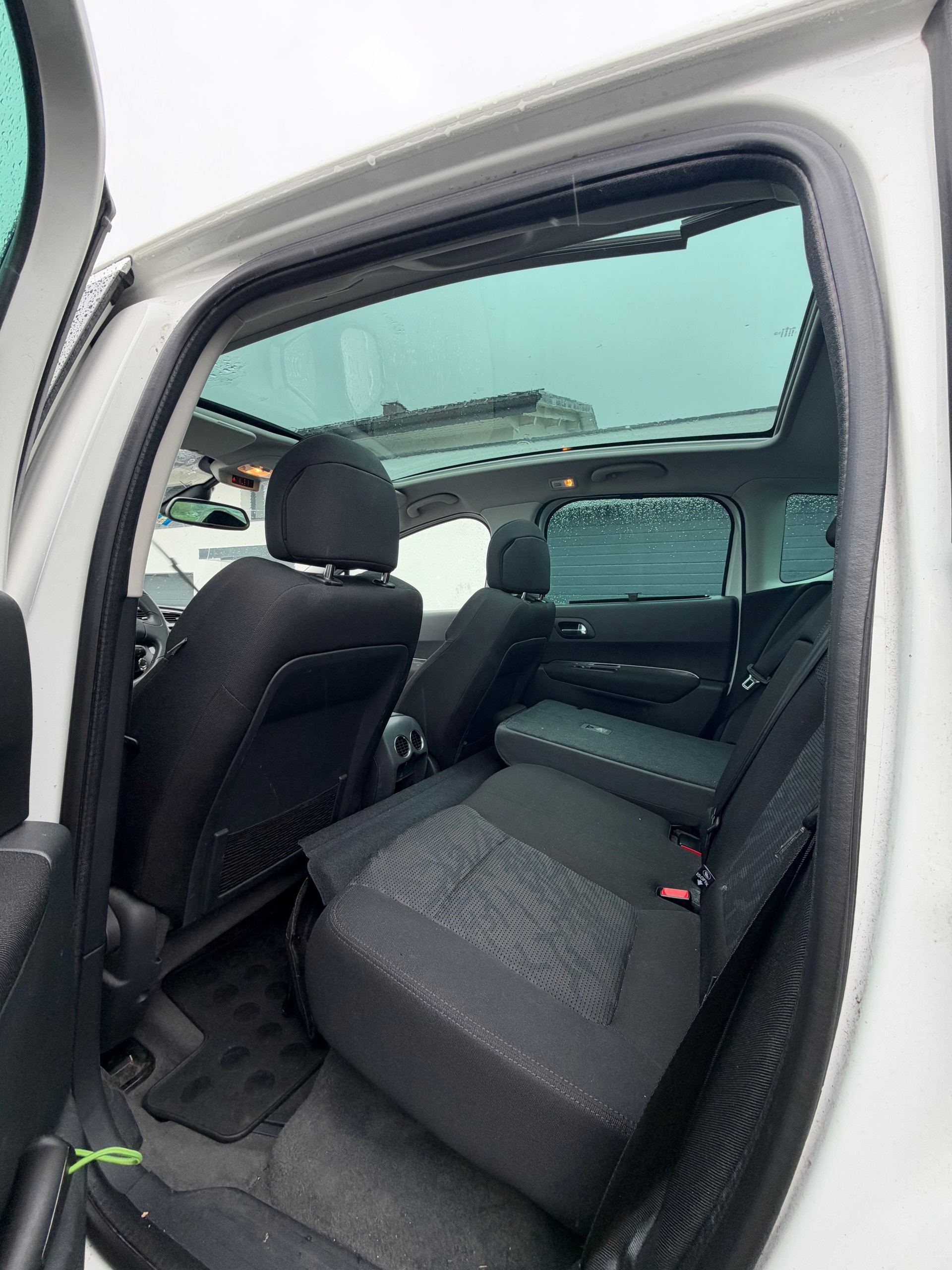 PEUGEOT 3008 1.6 16V T Sport Pack Tiptronic-image-8
