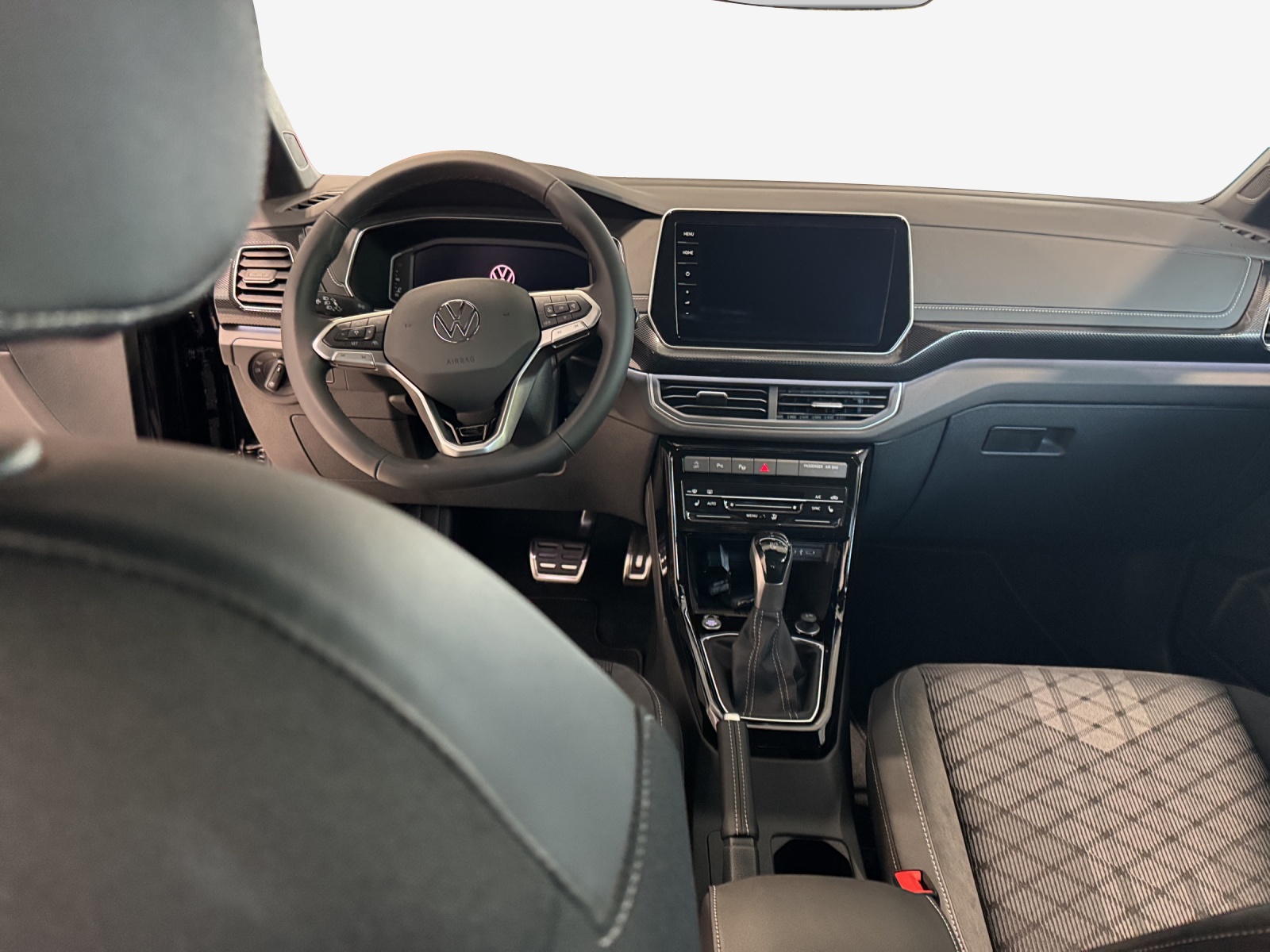 VW T-Cross 1.5 TSI EVO ACT R-Line DSG-image-10
