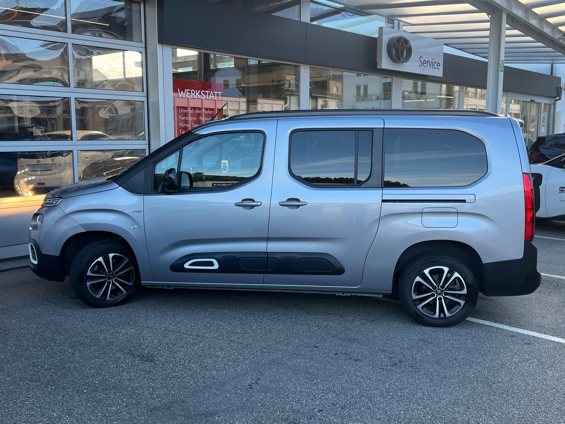 CITROEN Berlingo XL 1.5 BlueHDi 130 Max-image-3