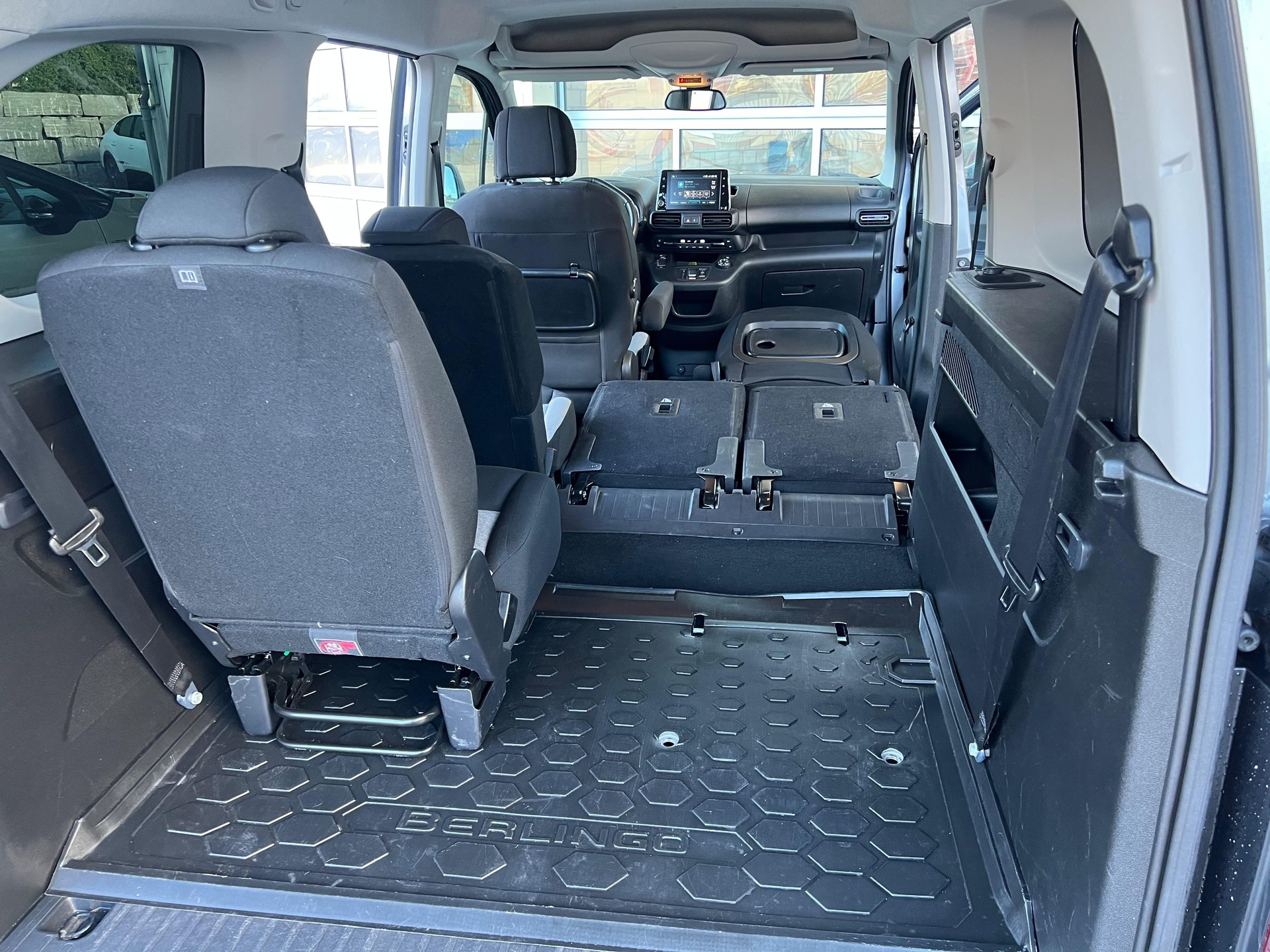 CITROEN Berlingo XL 1.5 BlueHDi 130 Max-image-10