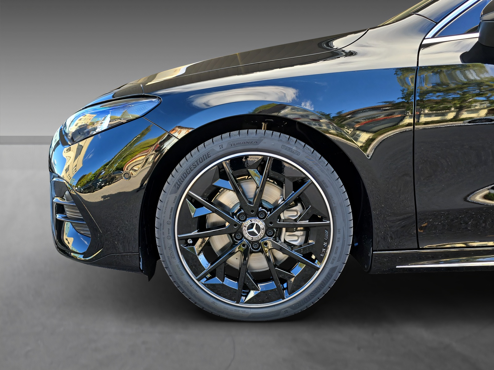 MERCEDES-BENZ CLA 350 4Matic Shooting Brake EQ-image-5