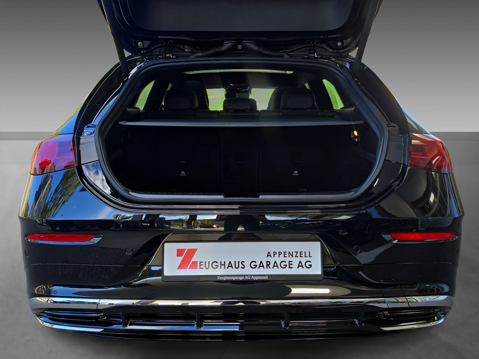 MERCEDES-BENZ CLA 350 4Matic Shooting Brake EQ-image-14