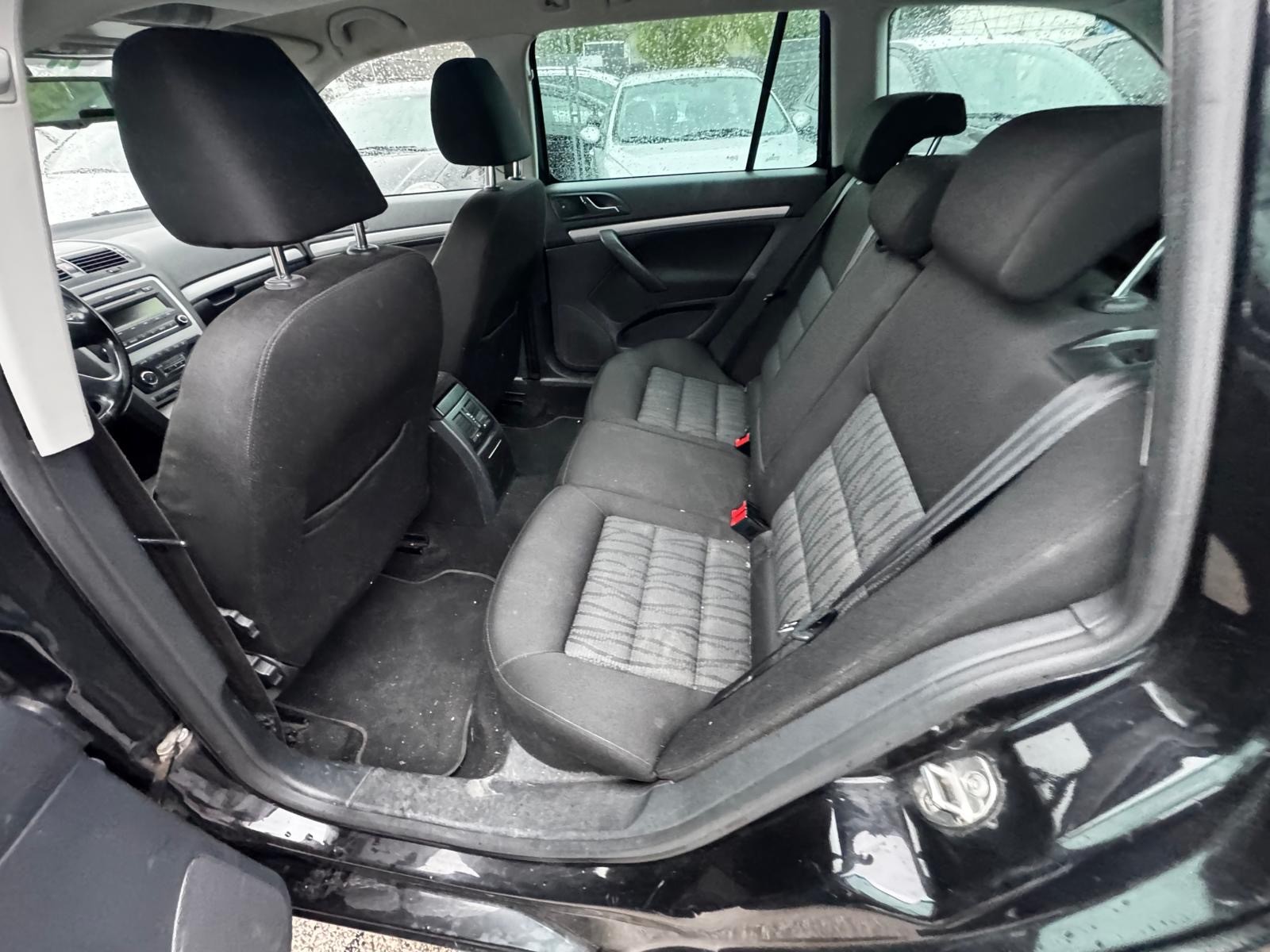 SKODA Octavia Combi 2.0 TDI Ambition 4x4 DSG-image-7