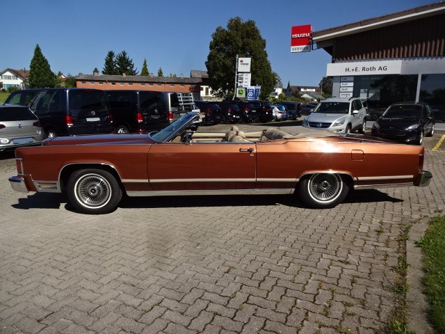 LINCOLN Continental Town Coupé Cabriolet-image-1