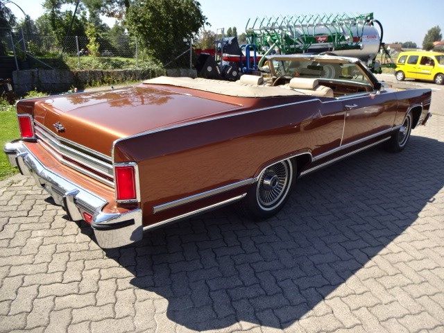 LINCOLN Continental Town Coupé Cabriolet-image-4