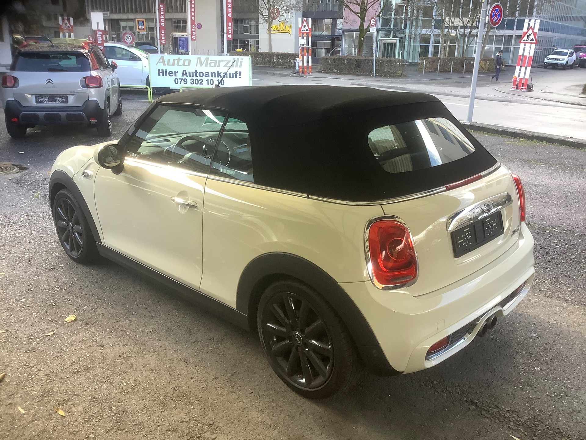 MINI Cooper S Cabriolet Steptronic-image-4