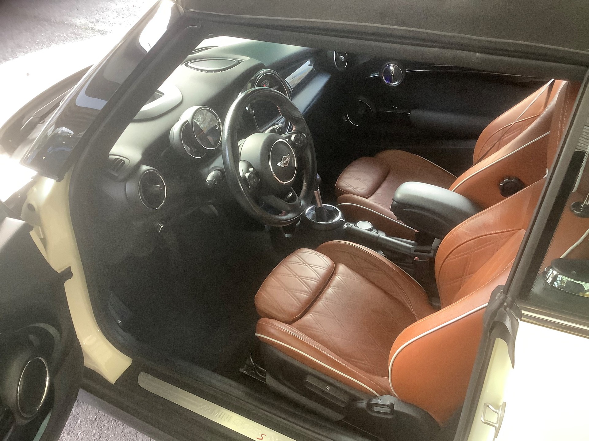 MINI Cooper S Cabriolet Steptronic-image-6