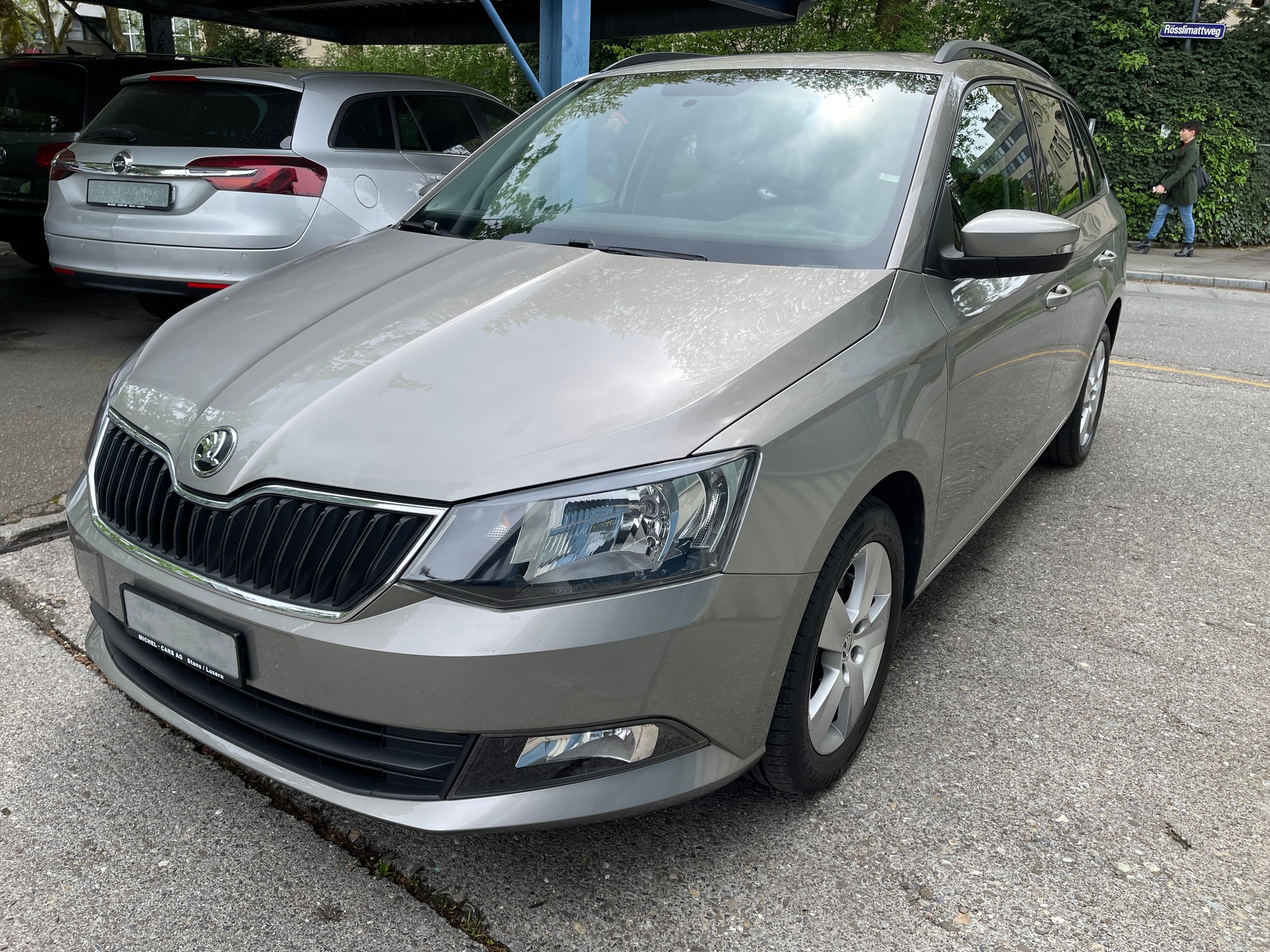SKODA Fabia 1.2 TSI Ambition-image-0