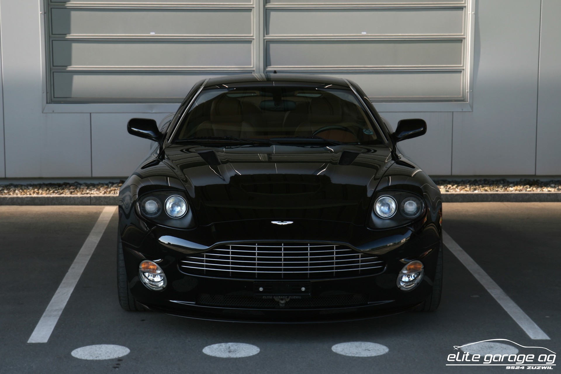 ASTON MARTIN Vanquish V12 S 5.9-48-image-7