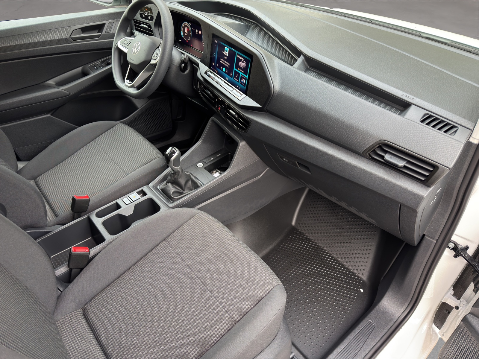 VW Caddy Cargo 2.0TDI Entry Maxi-image-10