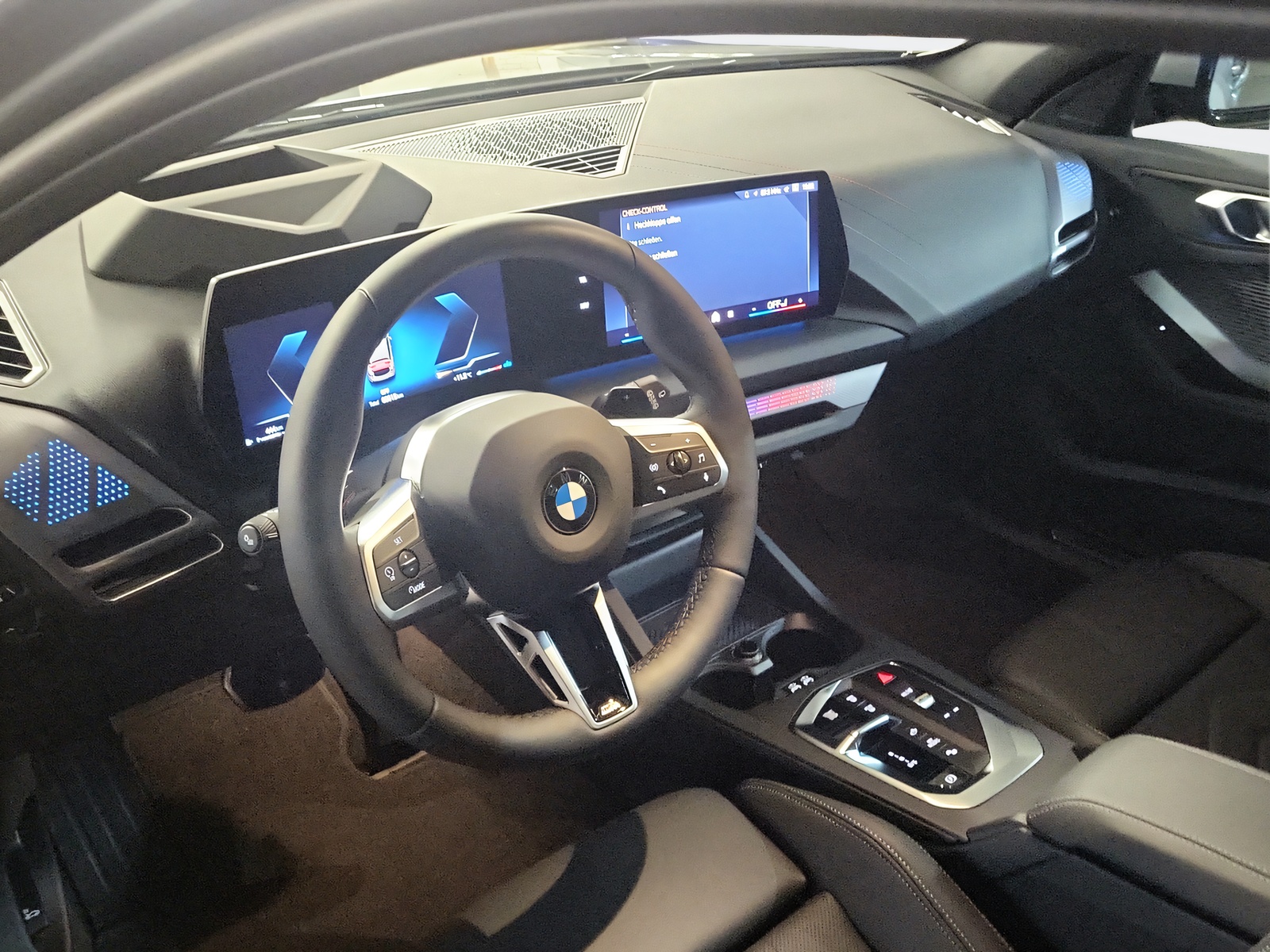 BMW 120d M Sport Steptronic-image-11