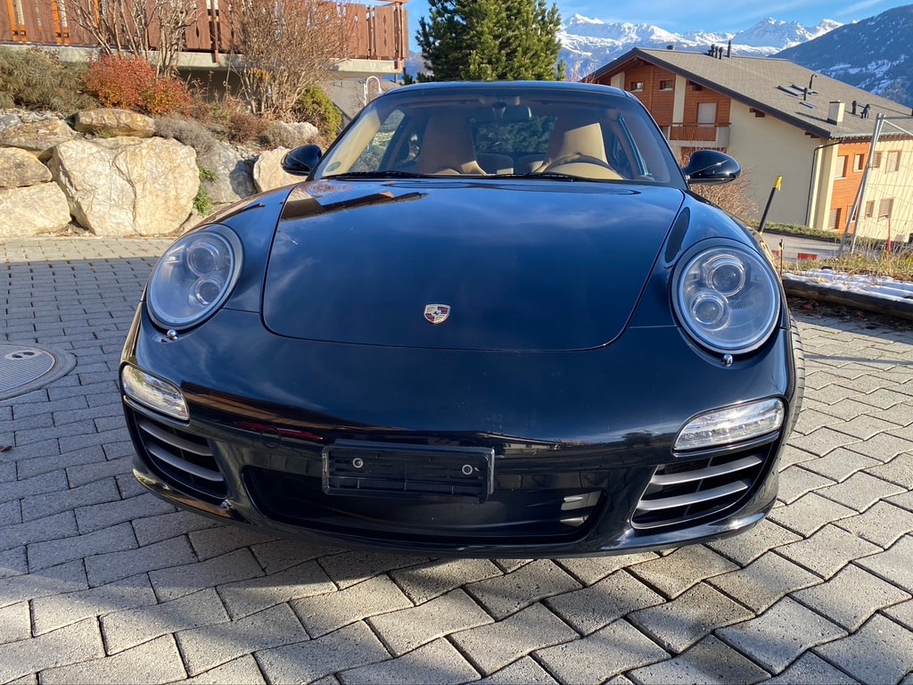 PORSCHE 911 Carrera 4S PDK-image-1