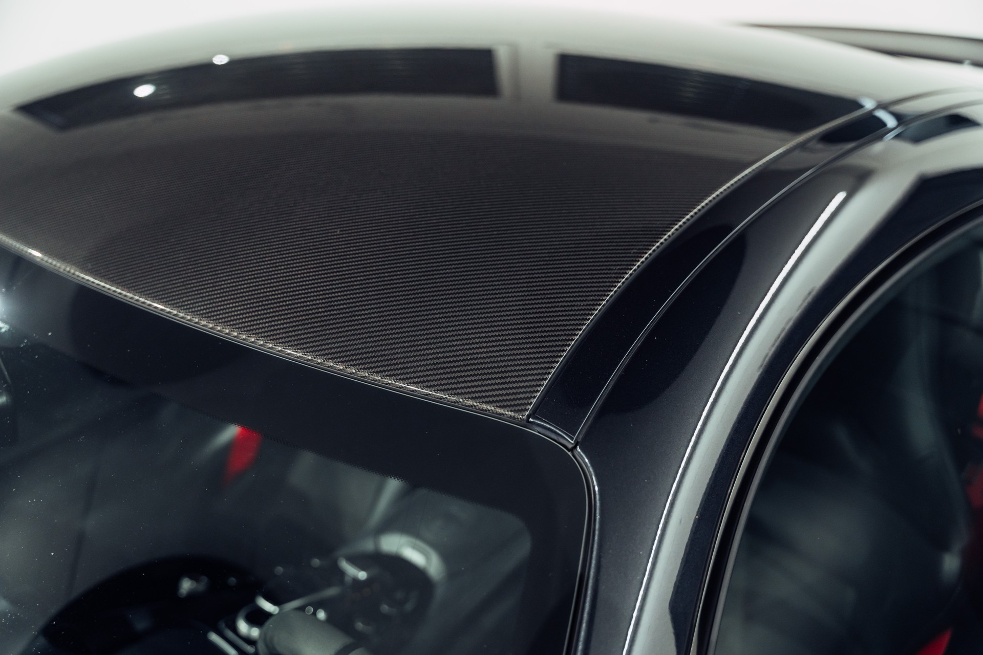 MERCEDES-BENZ AMG GT R Speedshift DCT-image-13