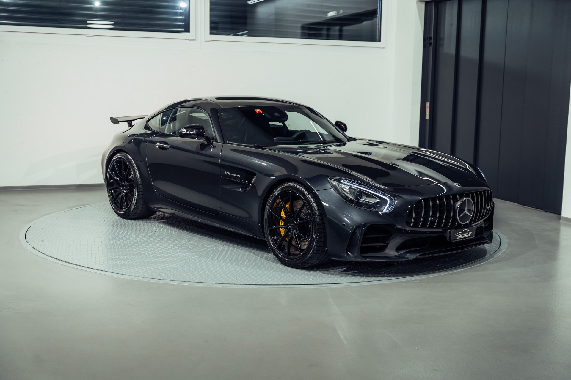 MERCEDES-BENZ AMG GT R Speedshift DCT-image-3