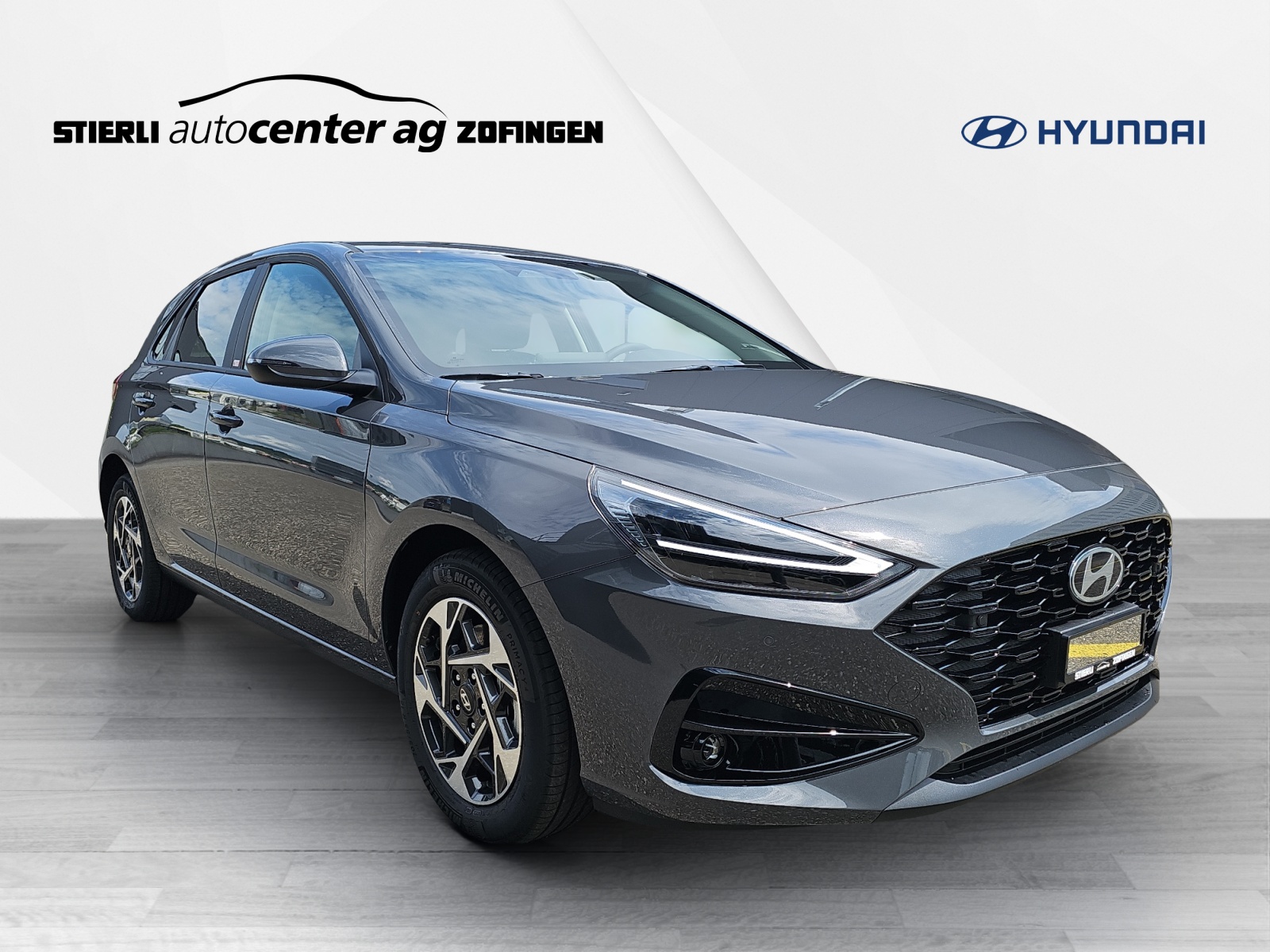 HYUNDAI i30 1.5 T-GDi Amplia-image-2