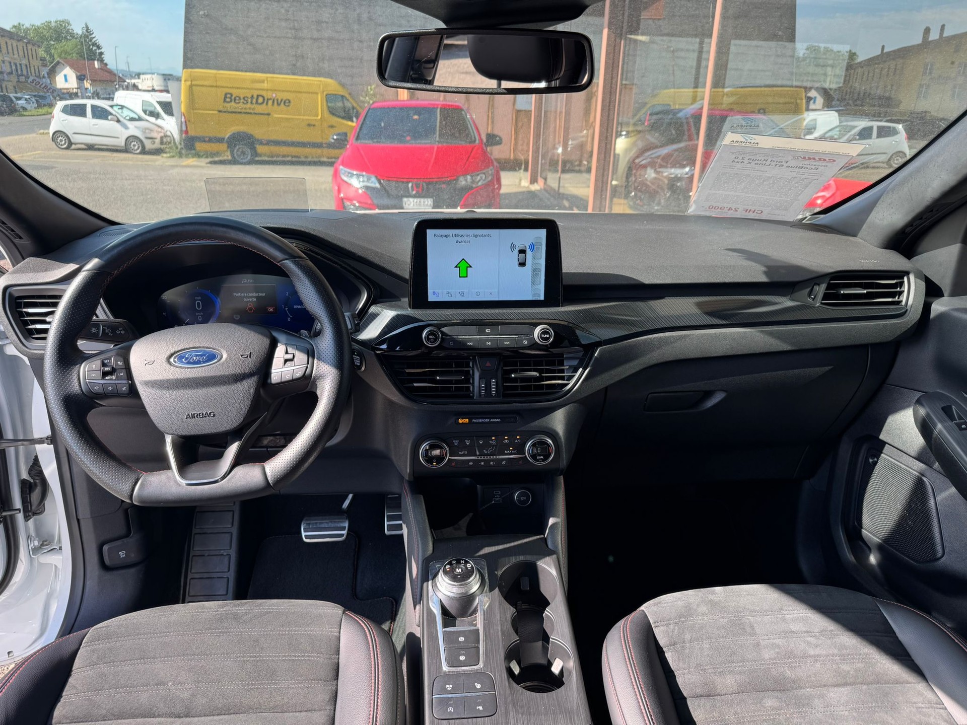 FORD Kuga 2.0 TDCi EcoBlue ST-Line 4WD Automat-image-8