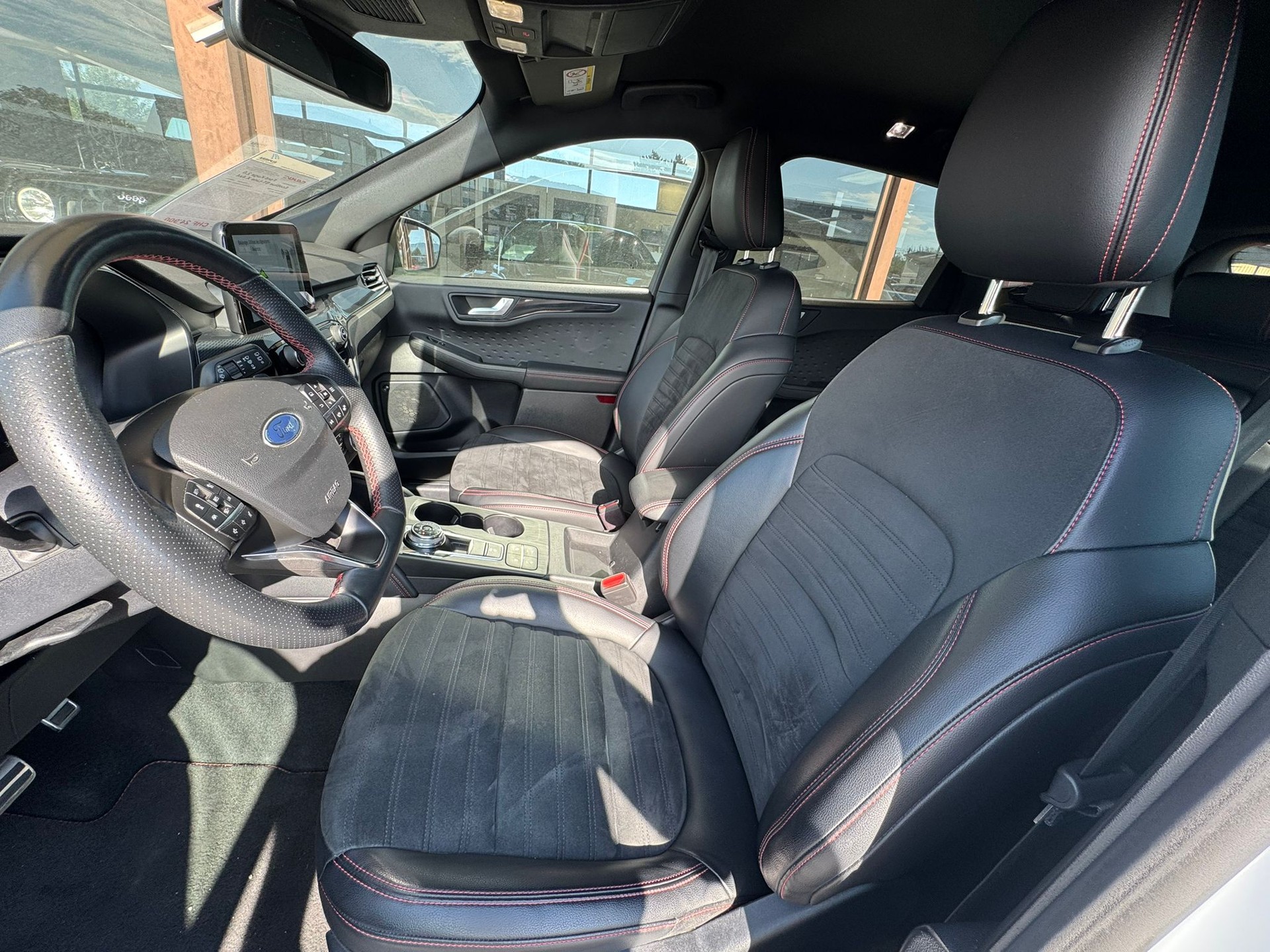 FORD Kuga 2.0 TDCi EcoBlue ST-Line 4WD Automat-image-6