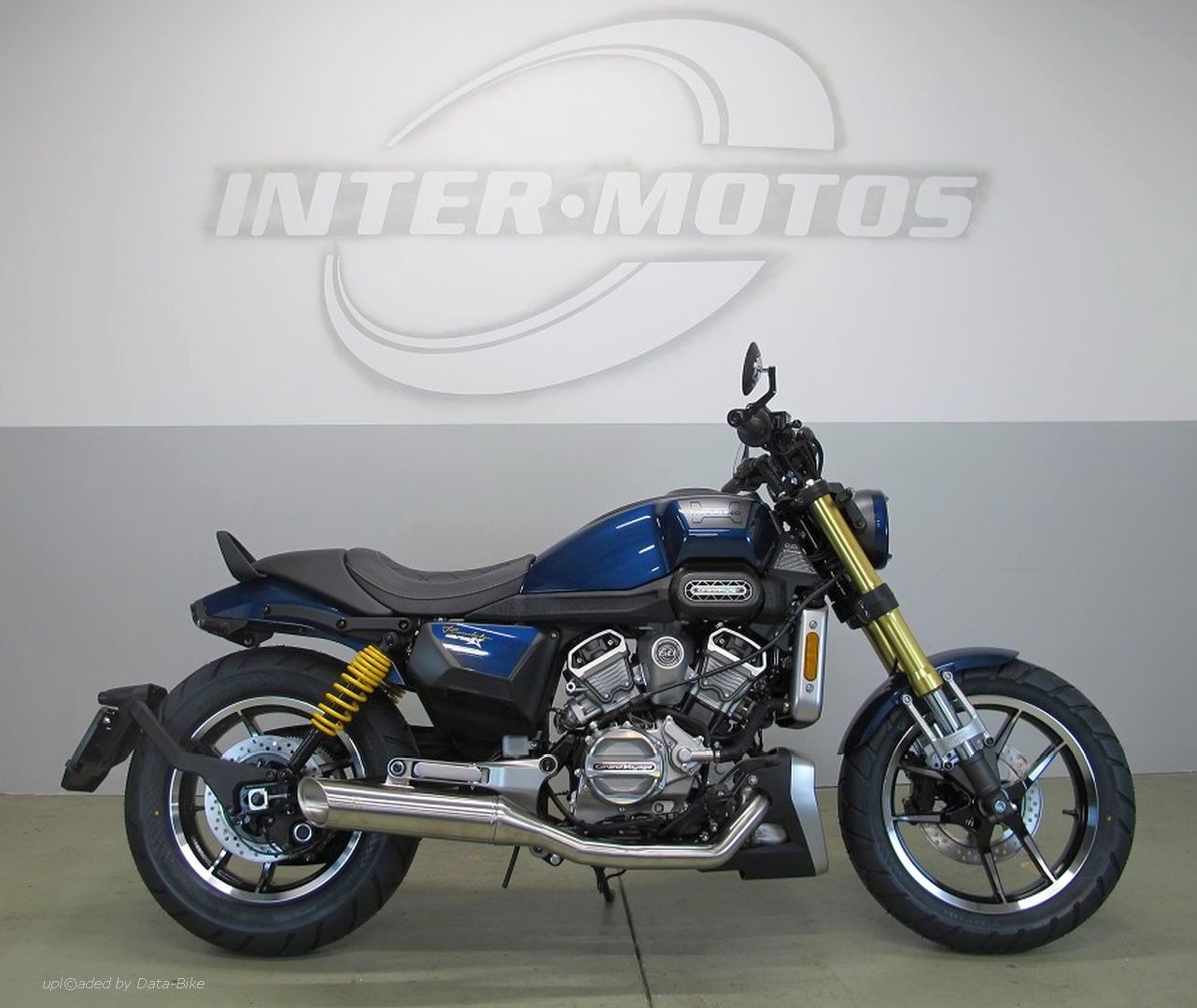 HYOSUNG BOBBER GV 125 X